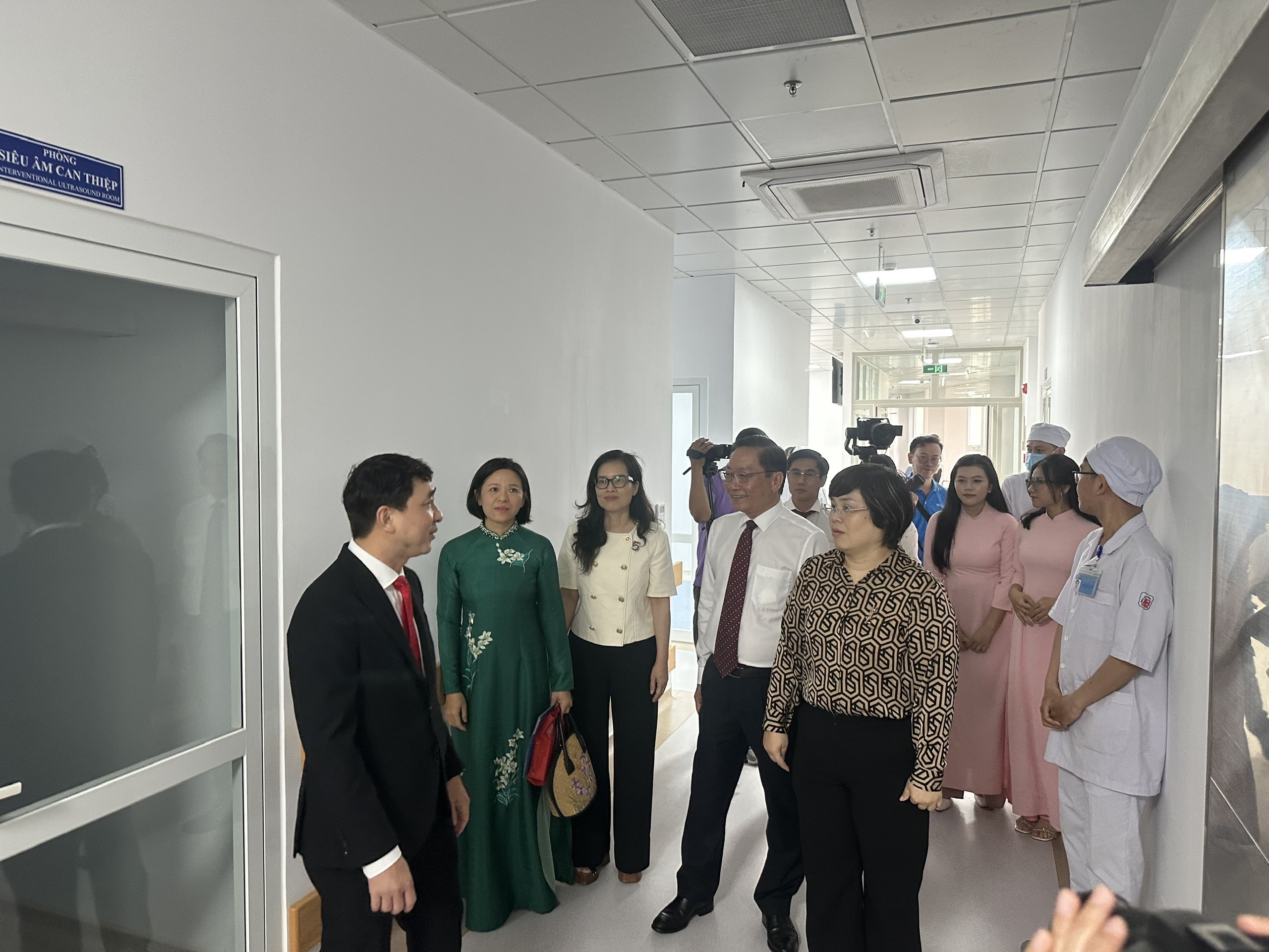 Đầu tư tiền tỉ để nâng cấp, diện mạo mới của Bệnh viện An Bình TP HCM ra sao?- Ảnh 3.