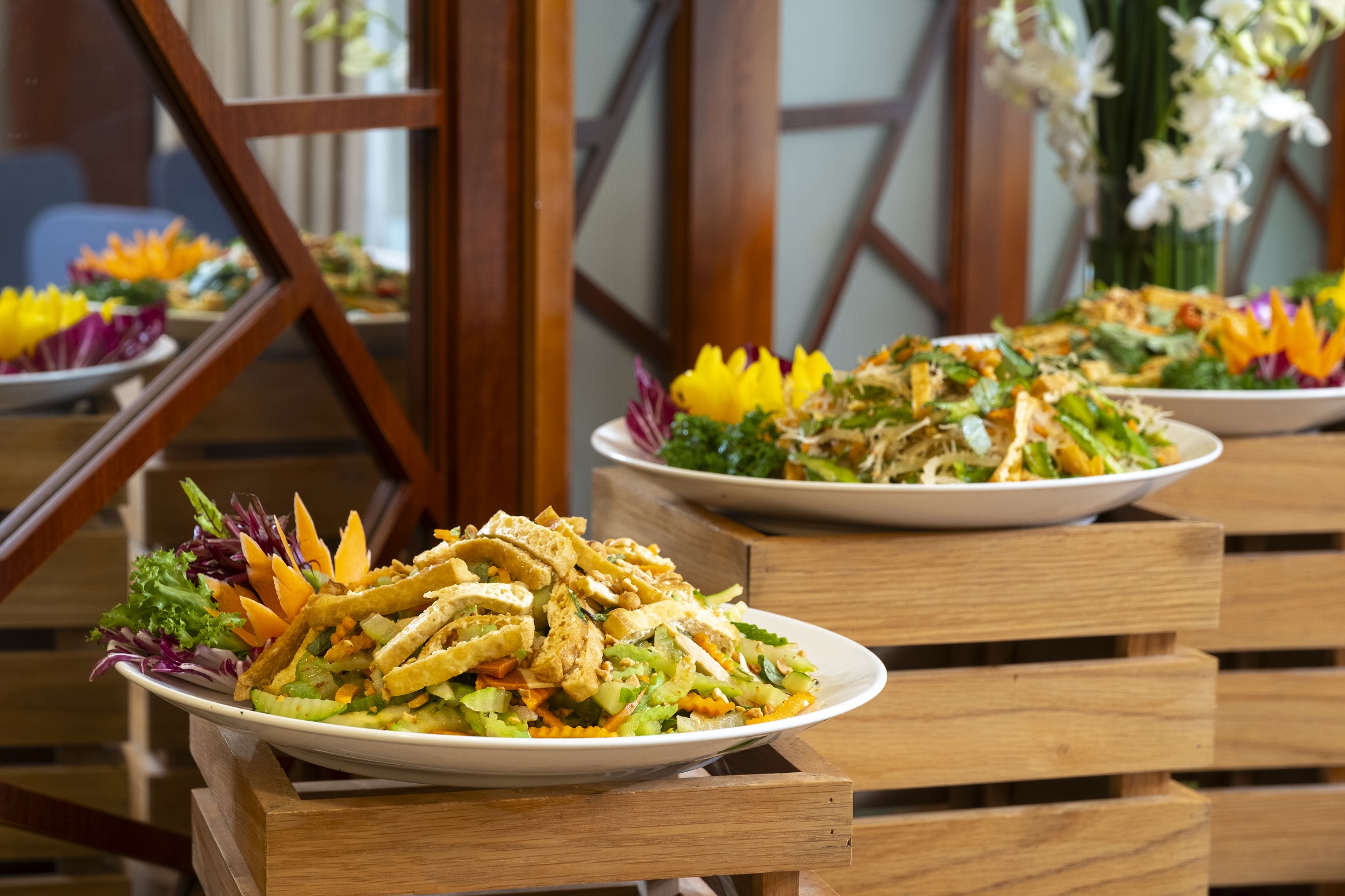 Buffet chay kh&aacute;ch sạn Viễn Đ&ocirc;ng ưu đ&atilde;i ngập tr&agrave;n trong m&ugrave;a Vu Lan - Ảnh 3.