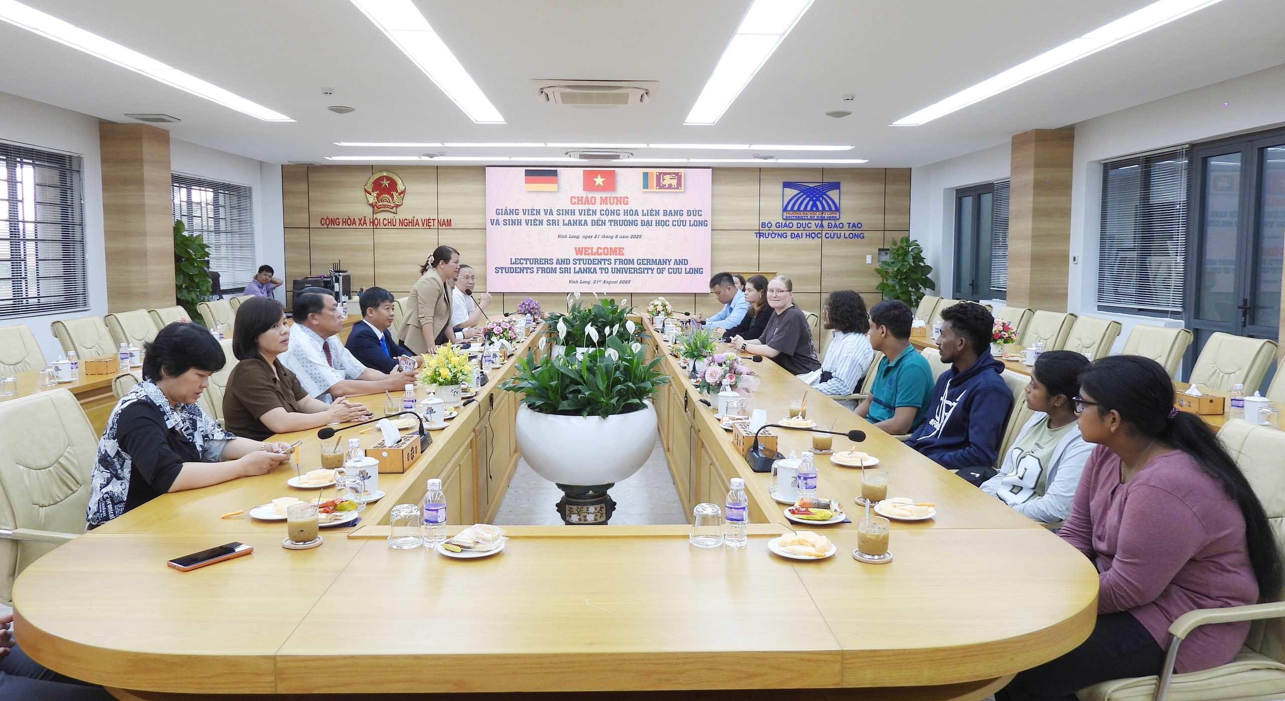 Trường ĐH Cửu Long tiếp nhận giảng vi&ecirc;n, sinh vi&ecirc;n Đức v&agrave; lưu học sinh Sri Lanka- Ảnh 1.