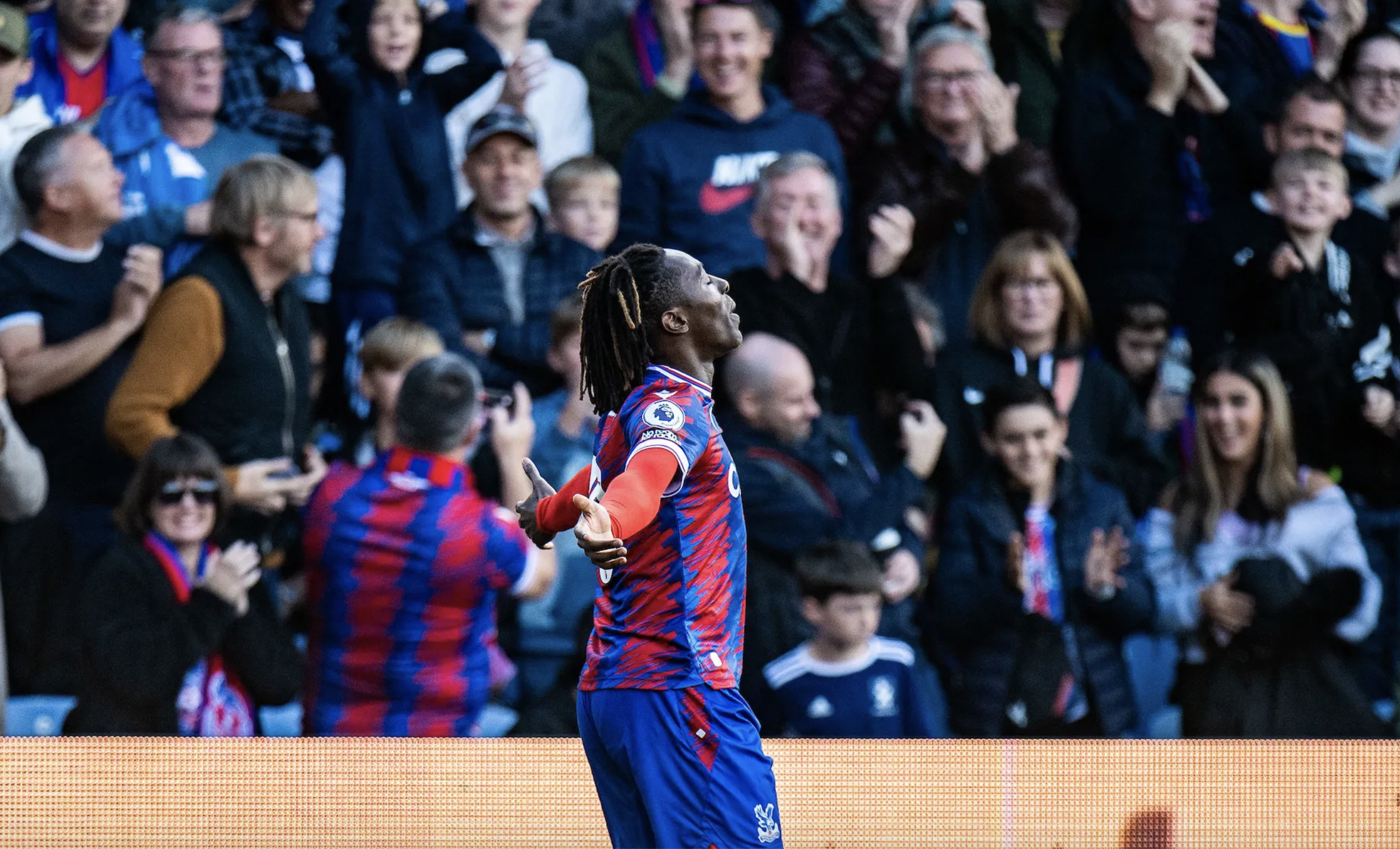 Hỏi mua th&agrave;nh c&ocirc;ng Eberechi Eze, ng&acirc;n s&aacute;ch chuyển nhượng Arsenal chạm đỉnh - Ảnh 3.