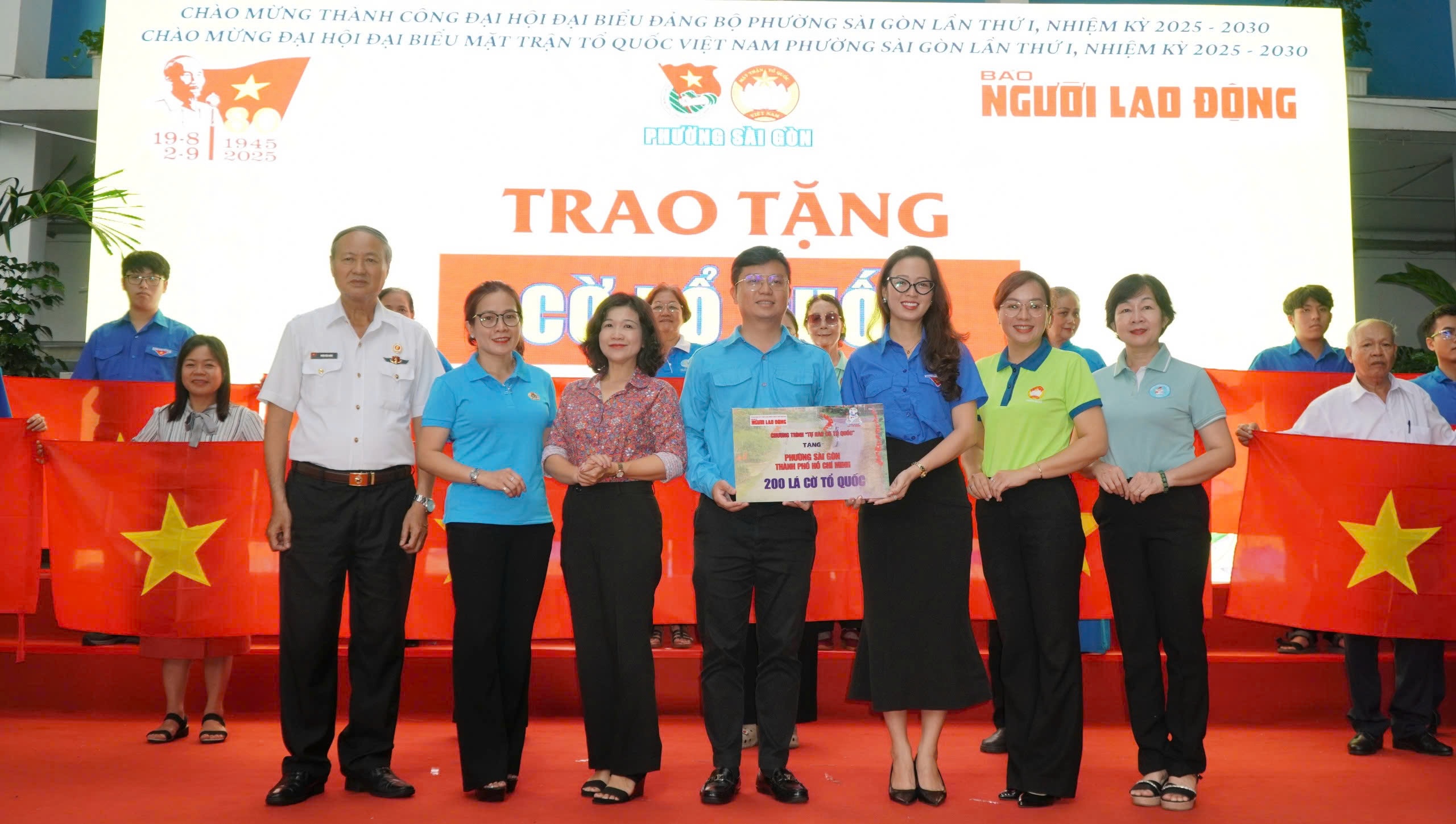 Một buổi sáng ý nghĩa ở phường Sài Gòn, TP HCM- Ảnh 4.