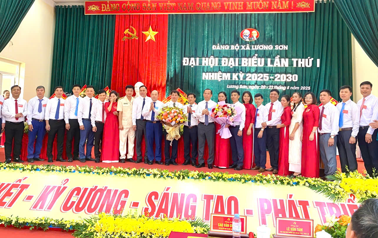 Ông Nguyễn Minh Cảnh giữ chức Bí thư Đảng ủy xã Lương Sơn, Thanh Hóa- Ảnh 1.