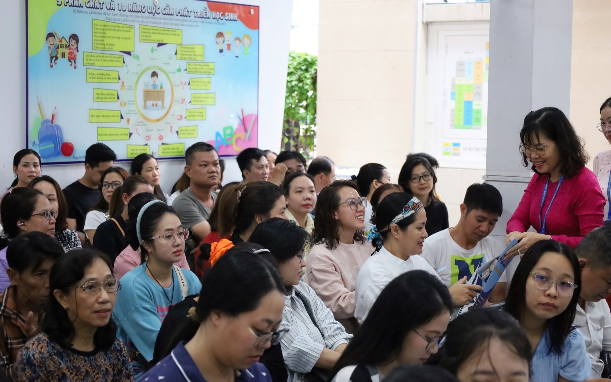 Thông điệp ý nghĩa của cô hiệu trưởng gửi phụ huynh có con vào lớp 1