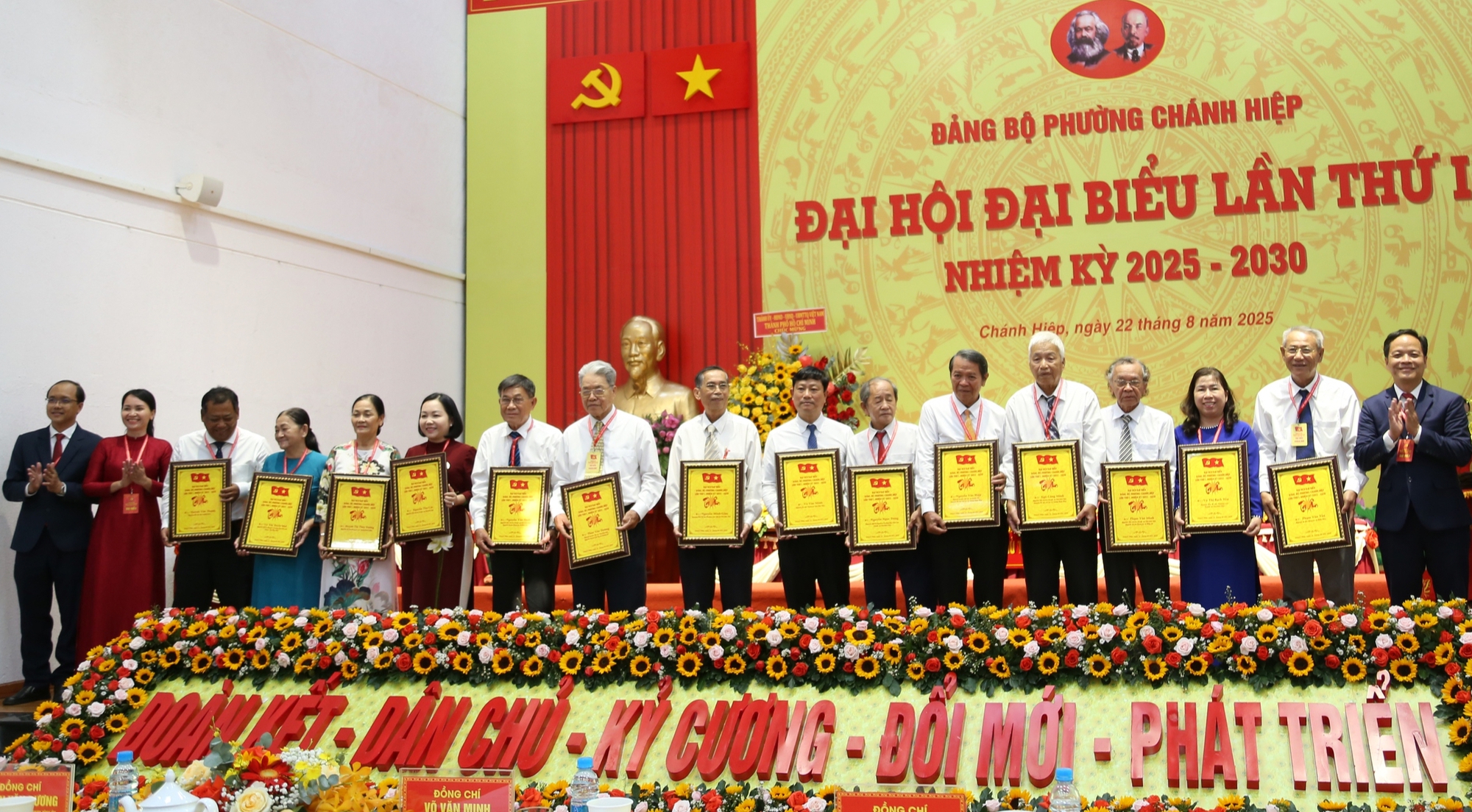 C&aacute;c trục đường ch&iacute;nh mở toang c&aacute;nh cửa ph&aacute;t triển cho phường Ch&aacute;nh Hiệp , TP HCM - Ảnh 3.