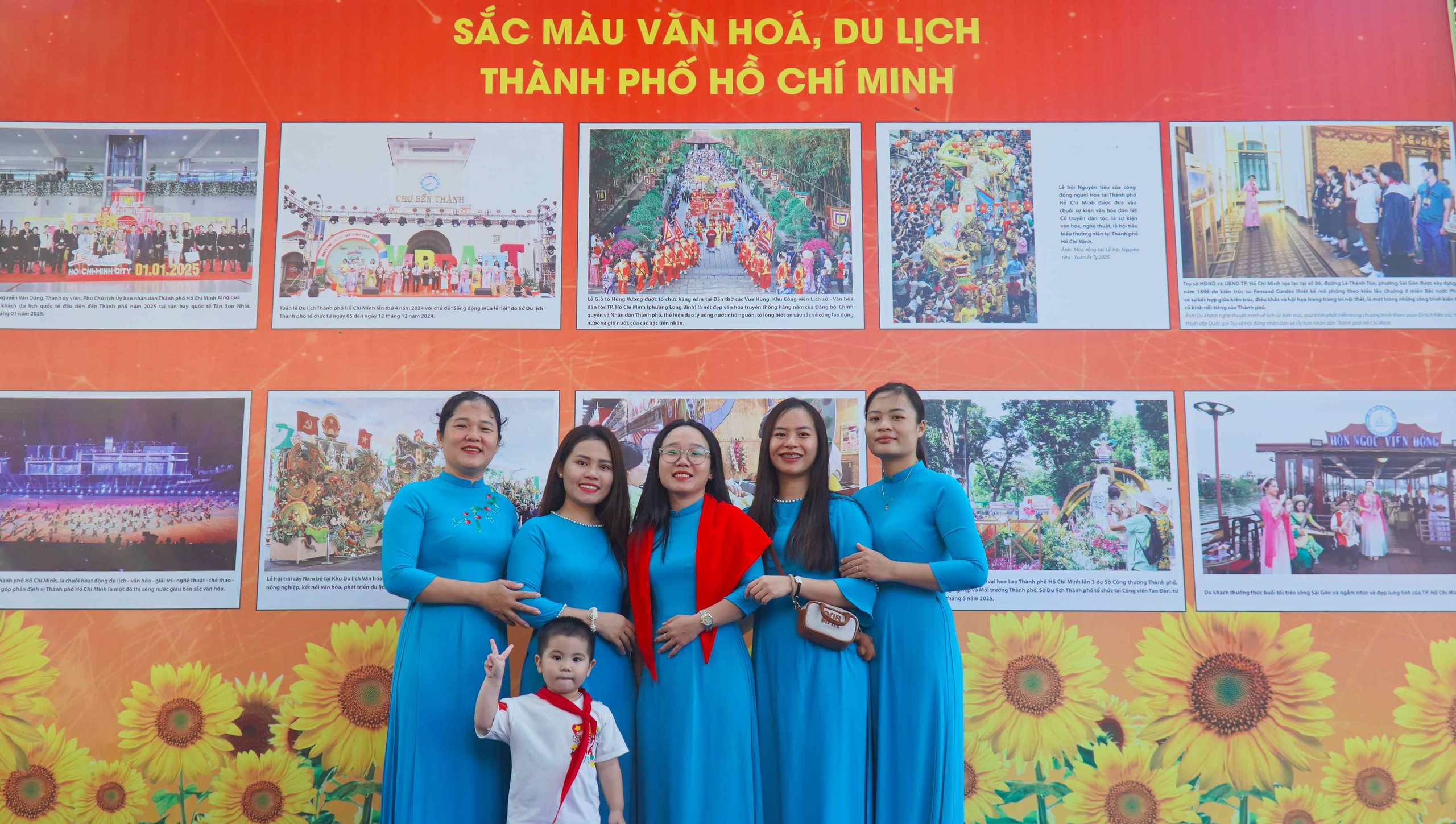 Triển lãm ảnh từ kỷ nguyên độc lập, thống nhất đất nước đến kỷ nguyên vươn mình của dân tộc- Ảnh 1.