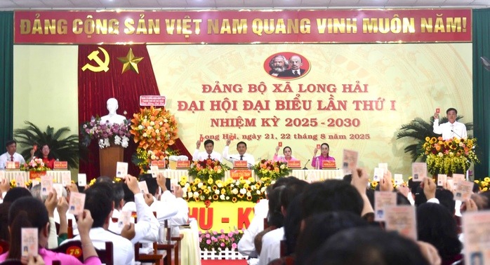 Bộ Ch&iacute;nh trị, Ban B&iacute; thư: Ho&agrave;n th&agrave;nh Đại hội Đảng bộ trực thuộc Trung ương trong th&aacute;ng 10- Ảnh 1.