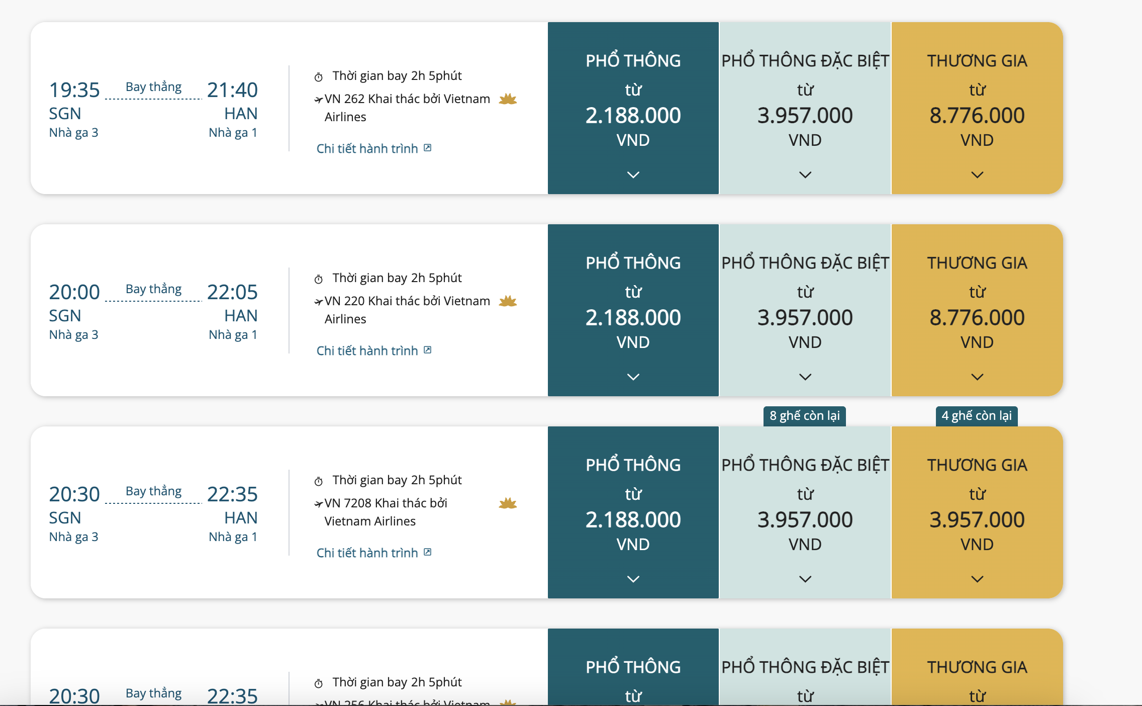 Giá vé máy bay dịp 2-9 từ TP HCM đi Hà Nội chỉ còn 2,2 triệu đồng chặng - Ảnh 2.