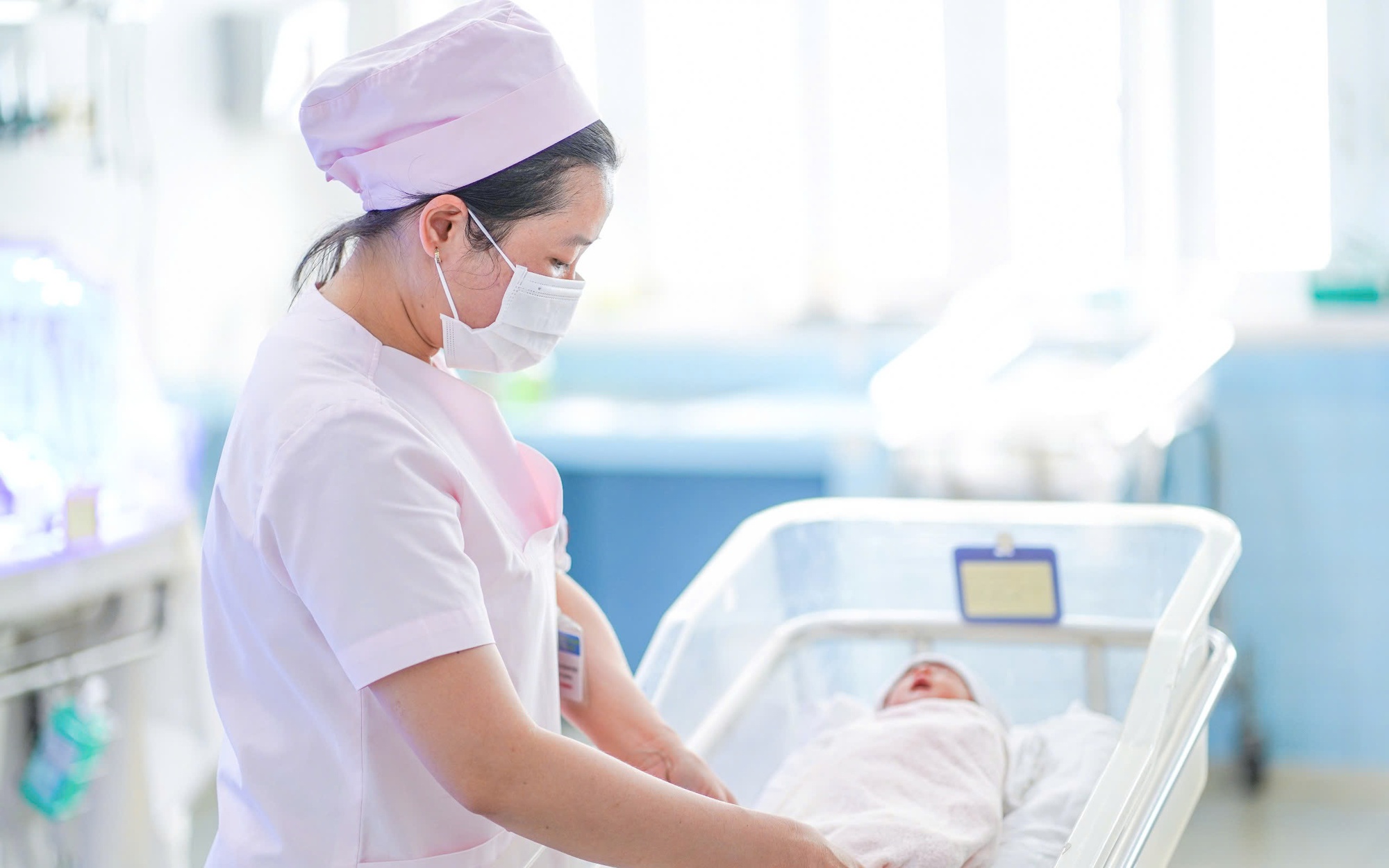 Ca bệnh hy hữu: Mẹ mắc ung thư sinh con khỏe mạnh