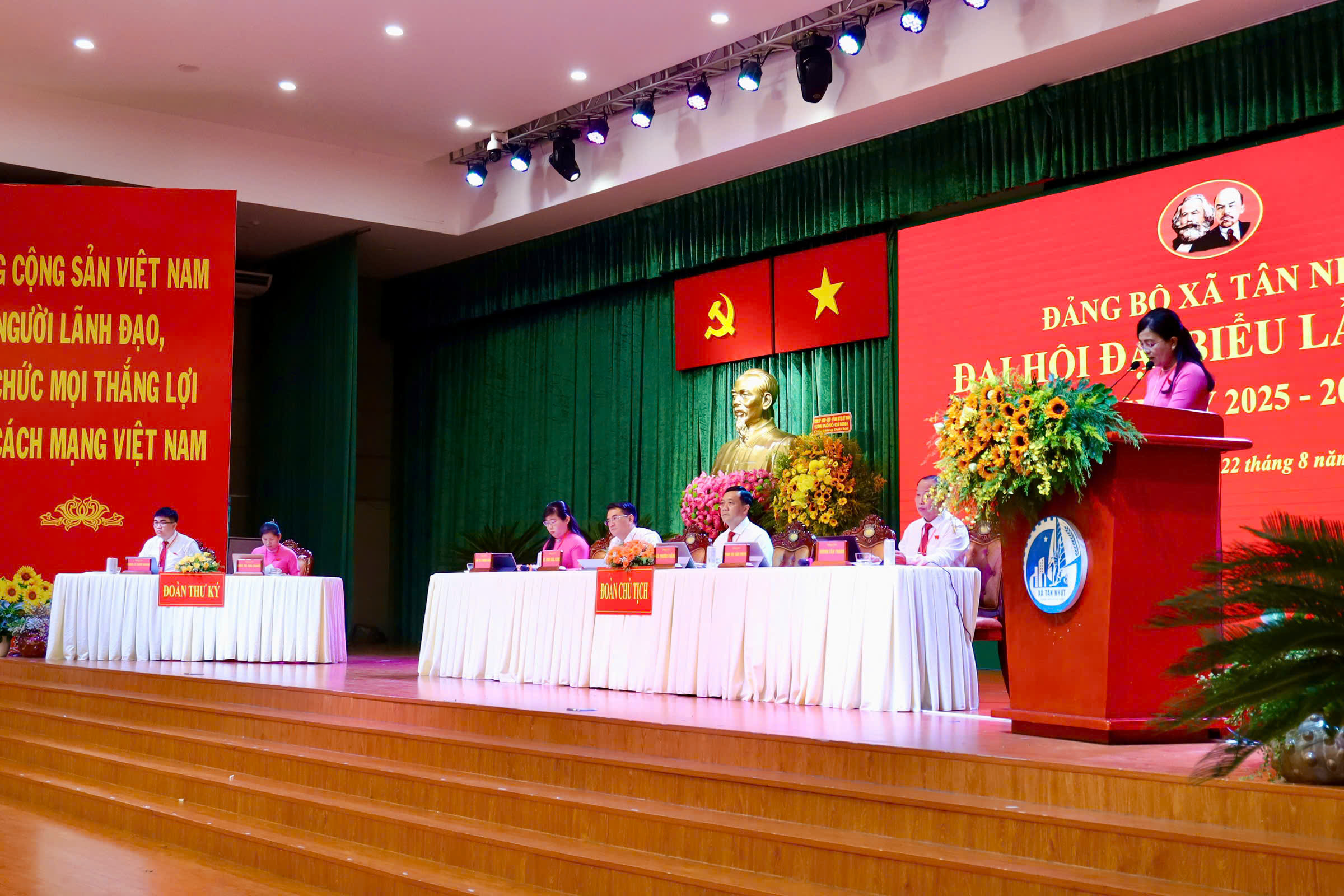 X&atilde; T&acirc;n Nhựt n&acirc;ng tầm đ&ocirc; thị, ph&aacute;t triển đồng bộ mọi lĩnh vực - Ảnh 2.