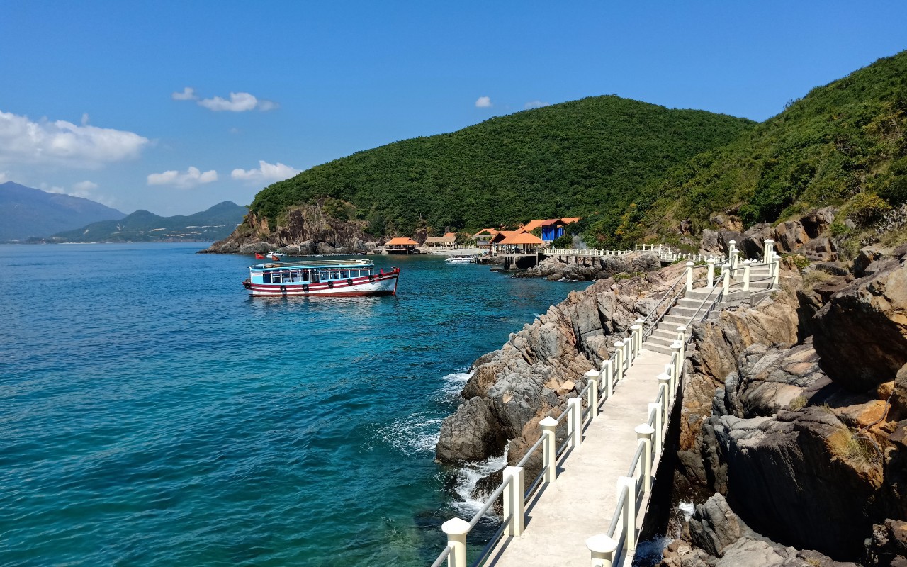 Ch&iacute;nh thức thu ph&iacute; tham quan Vịnh Nha Trang- Ảnh 2.