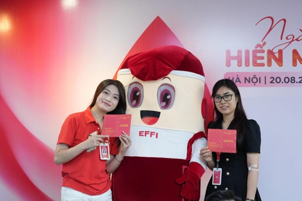 Giọt thương 2025: CBNV ROX Group chung tay hiến m&aacute;u, lan tỏa gi&aacute; trị sống đẹp- Ảnh 7.
