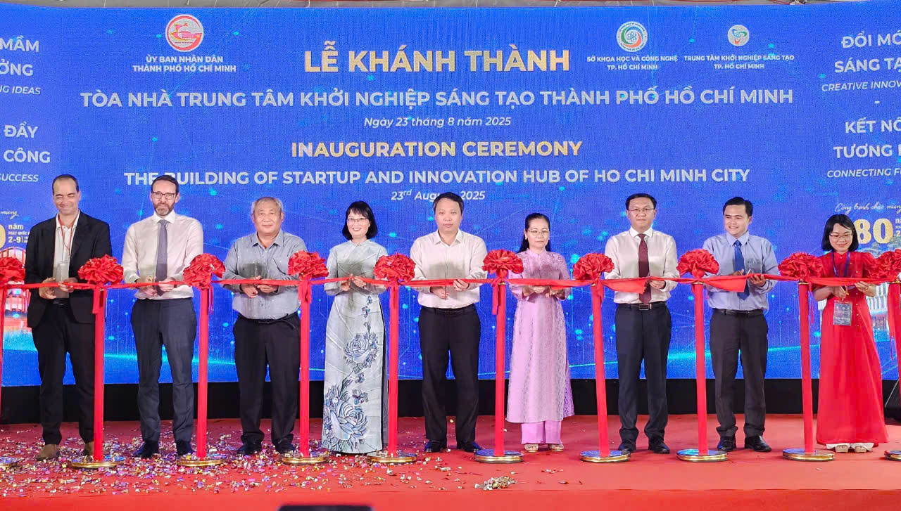 'Ng&ocirc;i nh&agrave; chung' của khởi nghiệp gần 17.000m2 ch&iacute;nh thức kh&aacute;nh th&agrave;nh tại TP HCM- Ảnh 1.