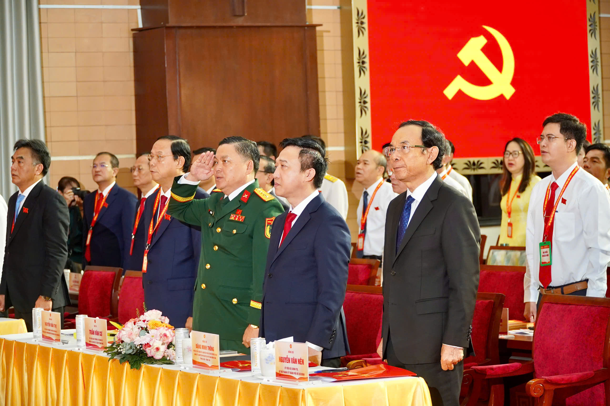 Bí thư Nguyễn Văn Nên dự, chỉ đạo Đại hội đại biểu Đảng bộ UBND TP HCM lần thứ I - Ảnh 13.