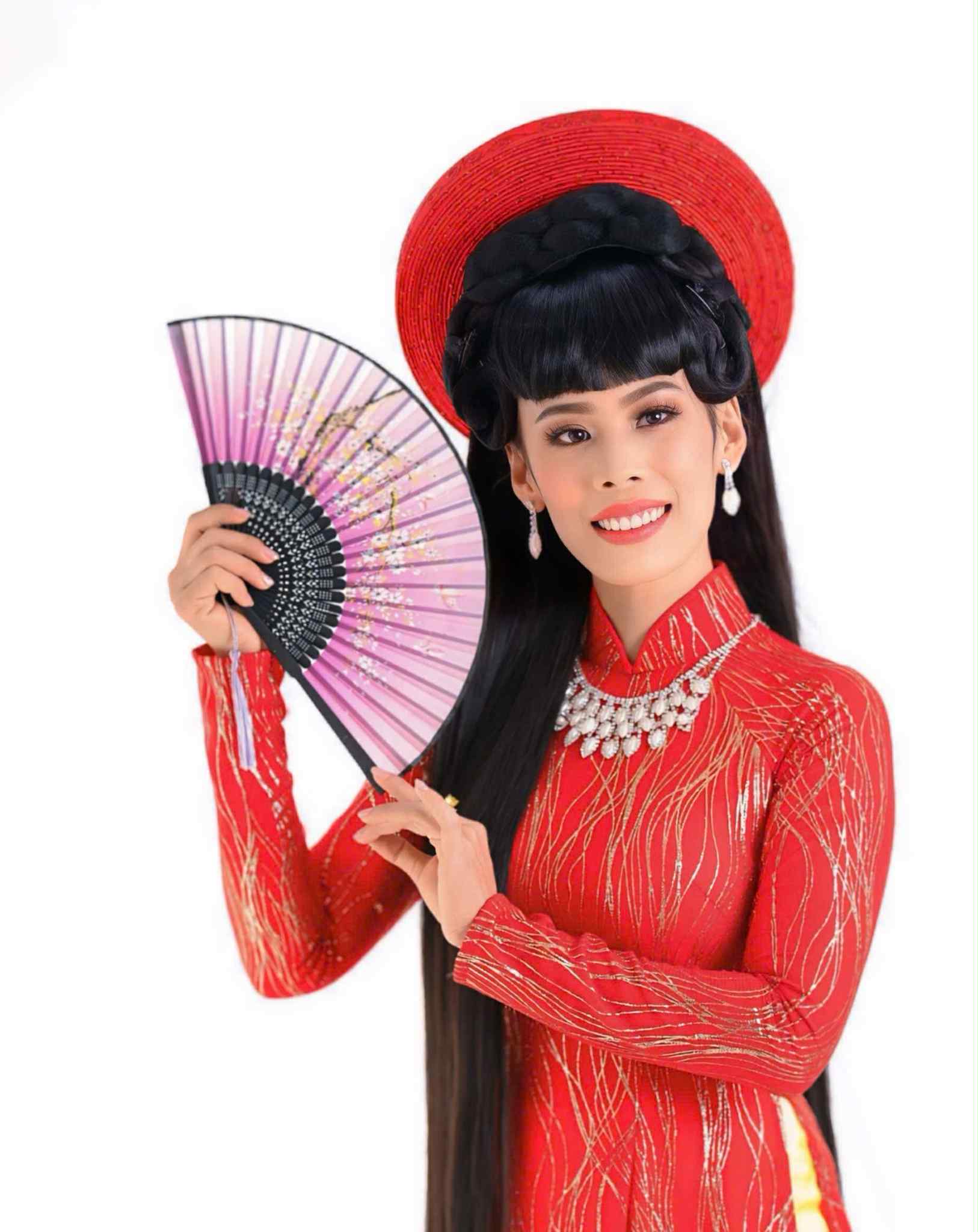 Nghệ sĩ Thanh Lựu mang hơi ấm cải lương đến với Khu dưỡng l&atilde;o Thị Ngh&egrave; - Ảnh 5.