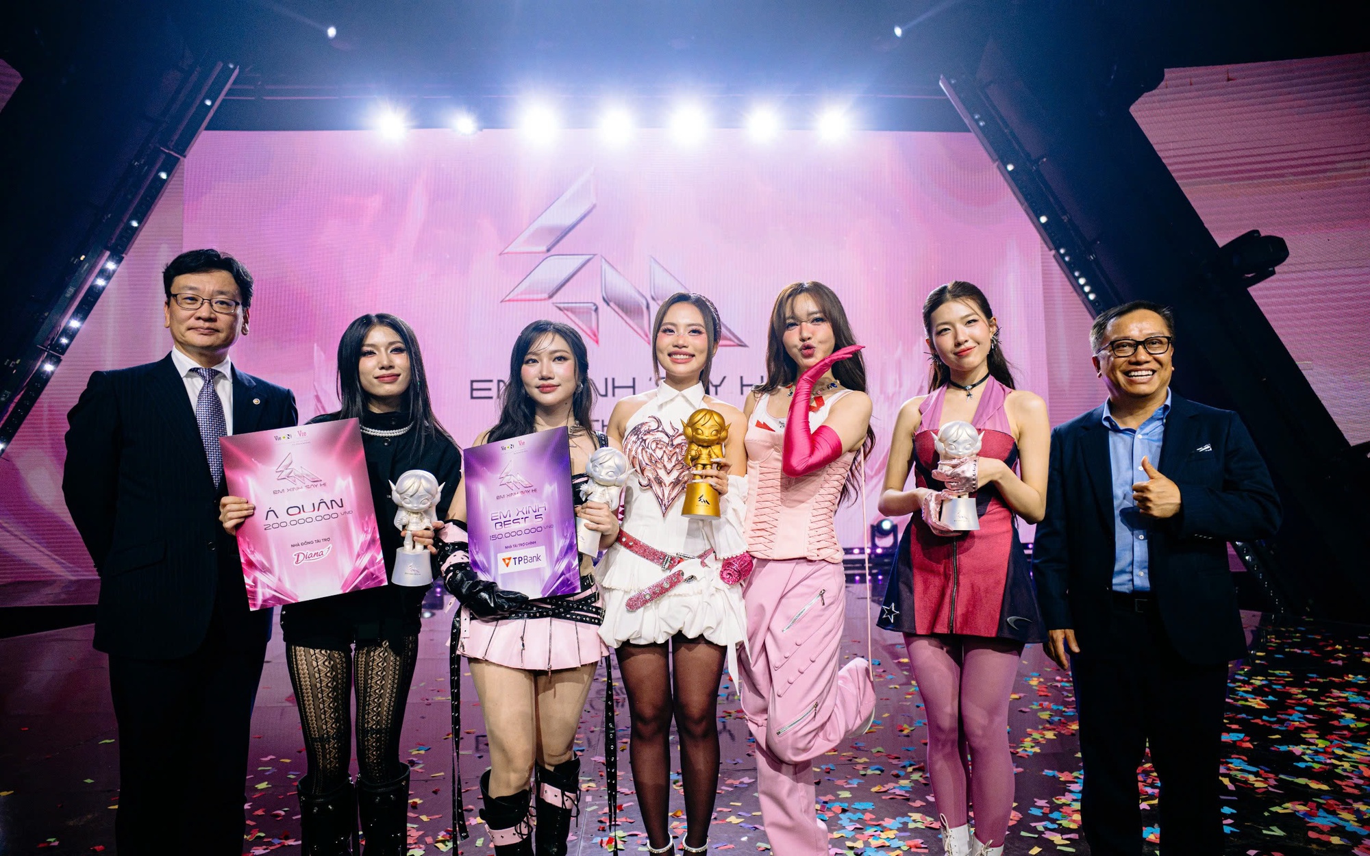 Vì sao Phương Mỹ Chi chiến thắng tại Em xinh say hi?

