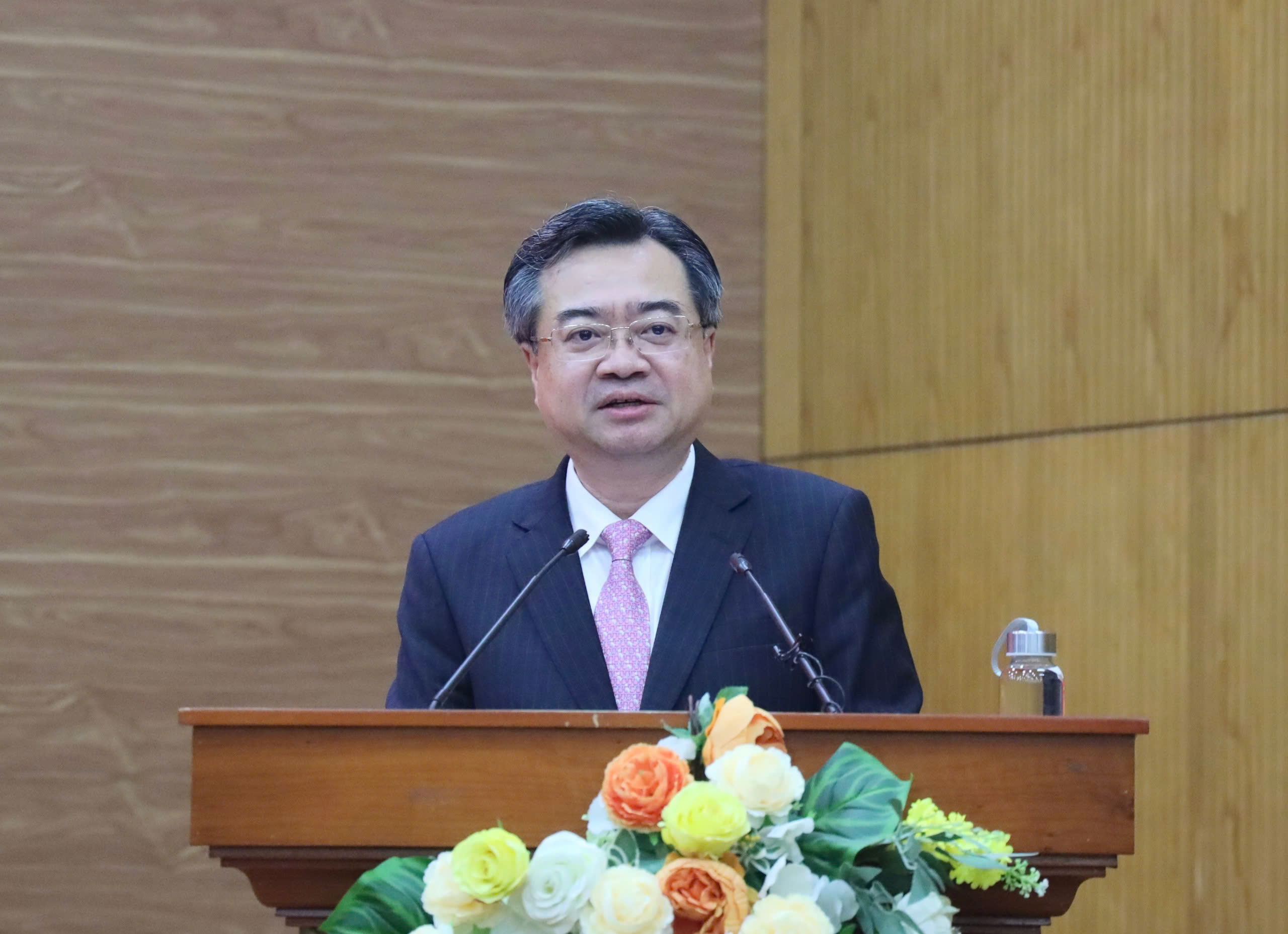 Trao quyết định bổ nhiệm &ocirc;ng Nguyễn Thanh Nghị l&agrave;m Trưởng Ban Ch&iacute;nh s&aacute;ch, chiến lược Trung ương- Ảnh 3.