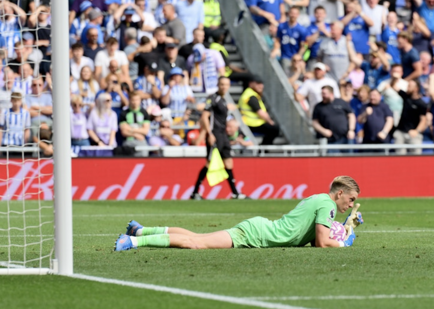 Jack Grealish hồi sinh trong màu áo mới Everton- Ảnh 6.