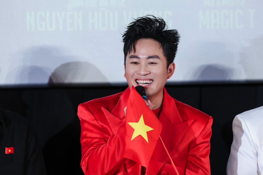 T&ugrave;ng Dương, Nguyễn Văn Chung "Viết tiếp c&acirc;u chuyện h&ograve;a b&igrave;nh"- Ảnh 2.