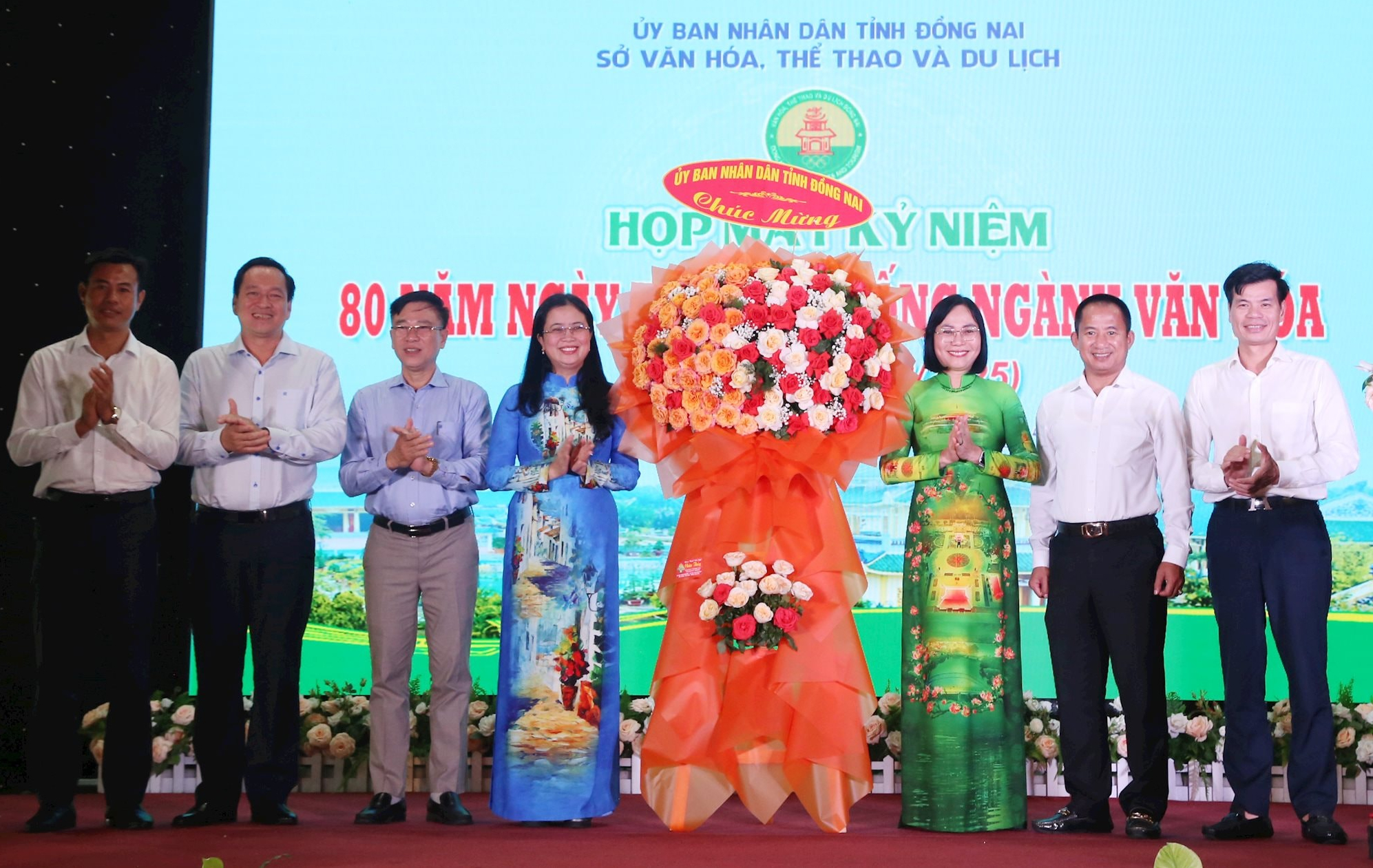 Đồng Nai họp mặt kỷ niệm 80 năm Ng&agrave;y truyền thống ng&agrave;nh Văn h&oacute;a- Ảnh 1.