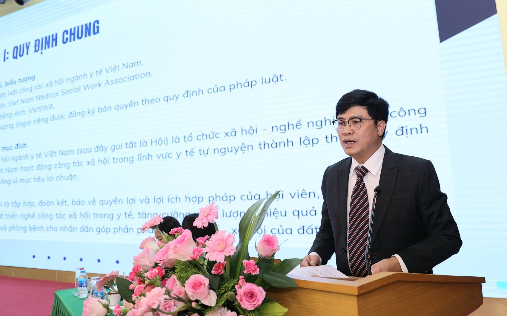 PGS-TS Nguyễn Tuấn Hưng giữ chức Chủ tịch Hội công tác xã hội
