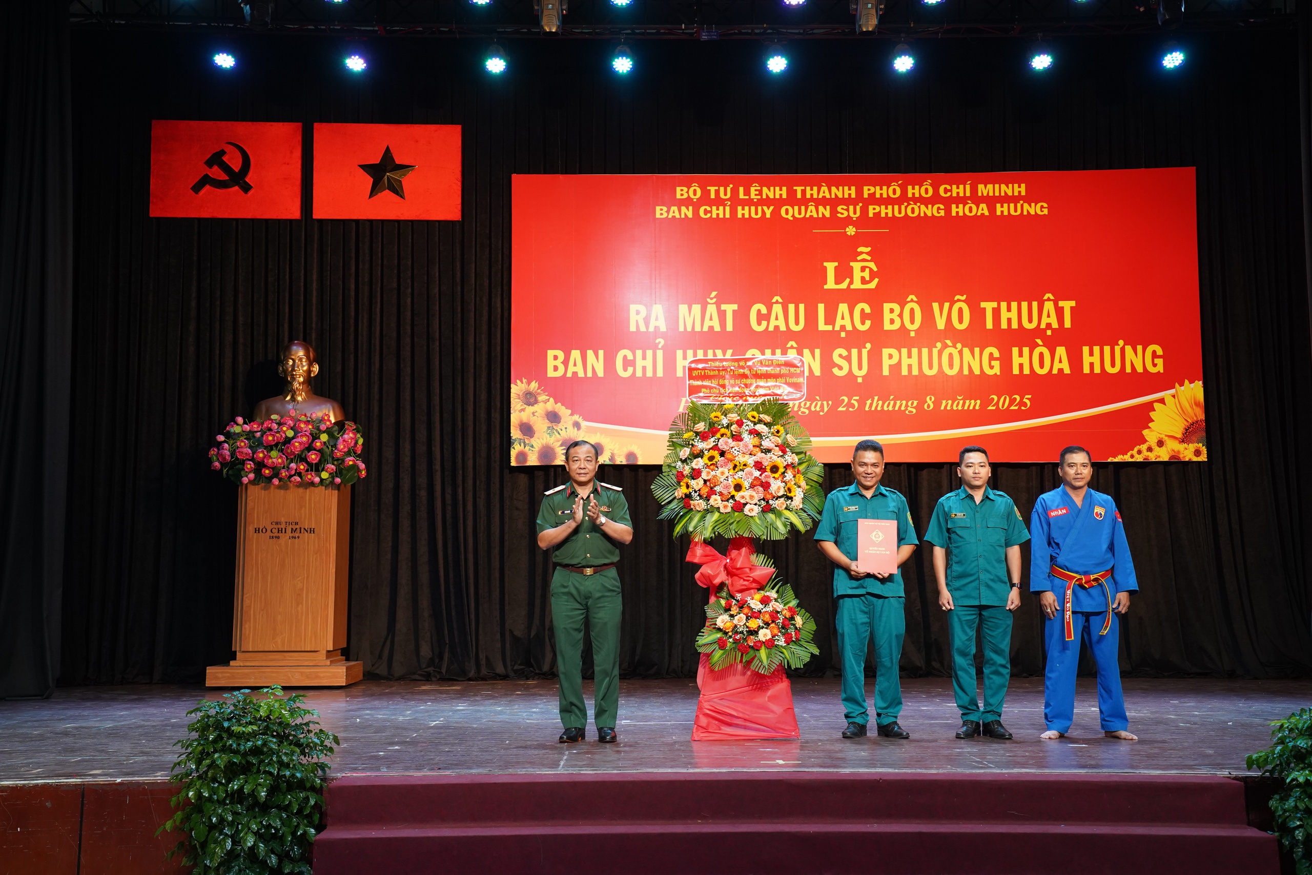 Ra mắt C&acirc;u lạc bộ V&otilde; thuật Ban Chỉ huy qu&acirc;n sự phường đầu ti&ecirc;n của TP HCM - Ảnh 1.