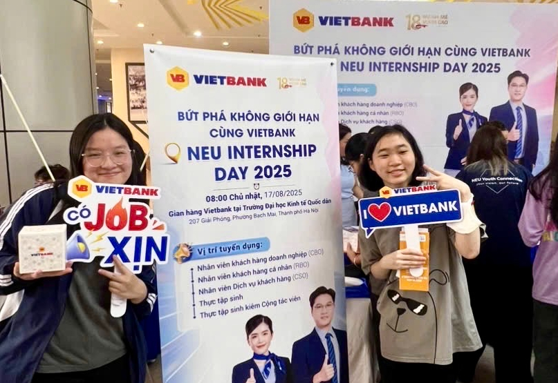 Kiến tạo m&ocirc;i trường l&agrave;m việc hạnh ph&uacute;c- Ảnh 1.