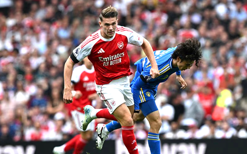 Tân binh tỏa sáng, Arsenal thắng đậm Nottingham Forest chiếm ngôi đầu Ngoại hạng - Ảnh 5.