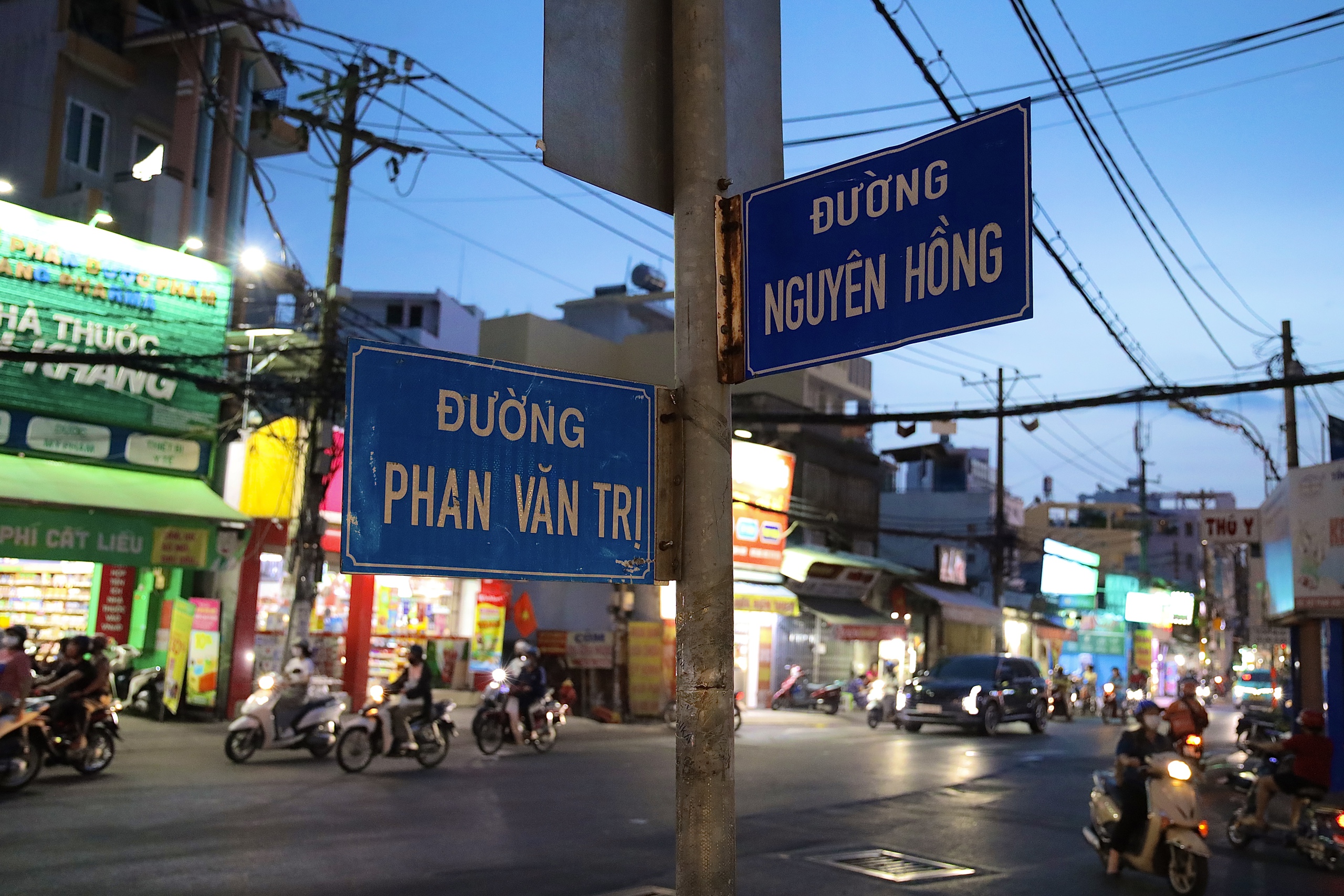 Chuẩn h&oacute;a, số h&oacute;a t&ecirc;n đường: Giữ hồn phố, th&ecirc;m địa danh- Ảnh 1.