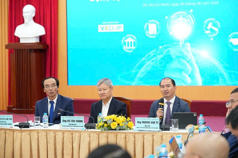 Phó Cục trưởng Cục Quản lý và Phát triển thị trường kể về "cuộc rượt đuổi cam go” ở Saigon Square- Ảnh 2.