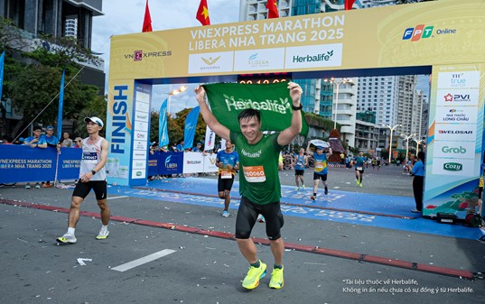 Herbalife Việt Nam tiếp tục đồng h&agrave;nh c&ugrave;ng VnExpress Marathon Nha Trang, lan tỏa lối sống năng động- Ảnh 3.