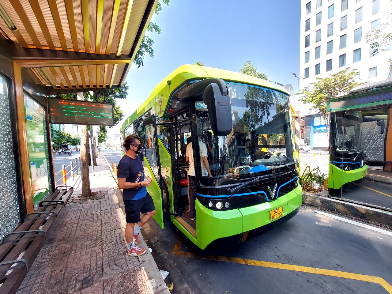 Chuyển đổi xe bu&yacute;t điện tr&aacute;nh tạo &ldquo;m&oacute;n nợ m&ocirc;i trường&rdquo; cho tương lai - Ảnh 3.