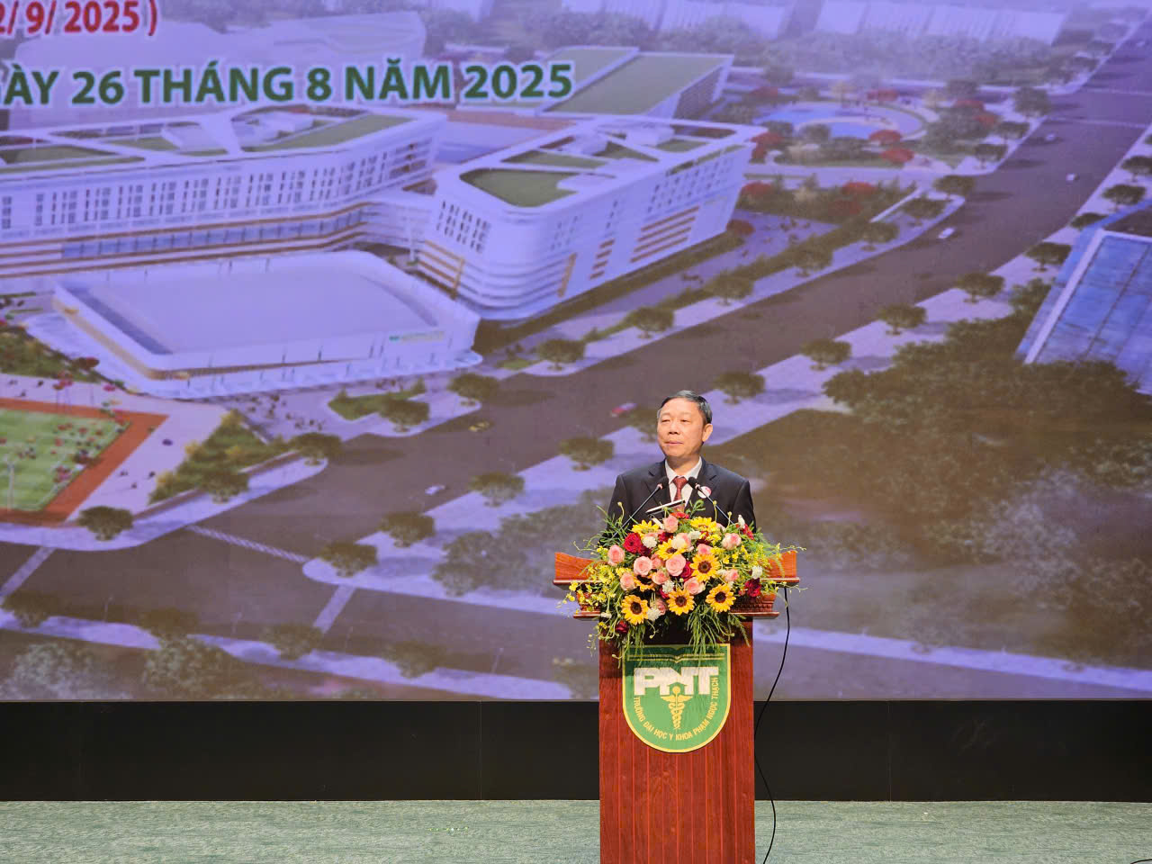 TP HCM khánh thành “siêu công trình” y tế hơn 2.400 tỉ đồng - Ảnh 1.