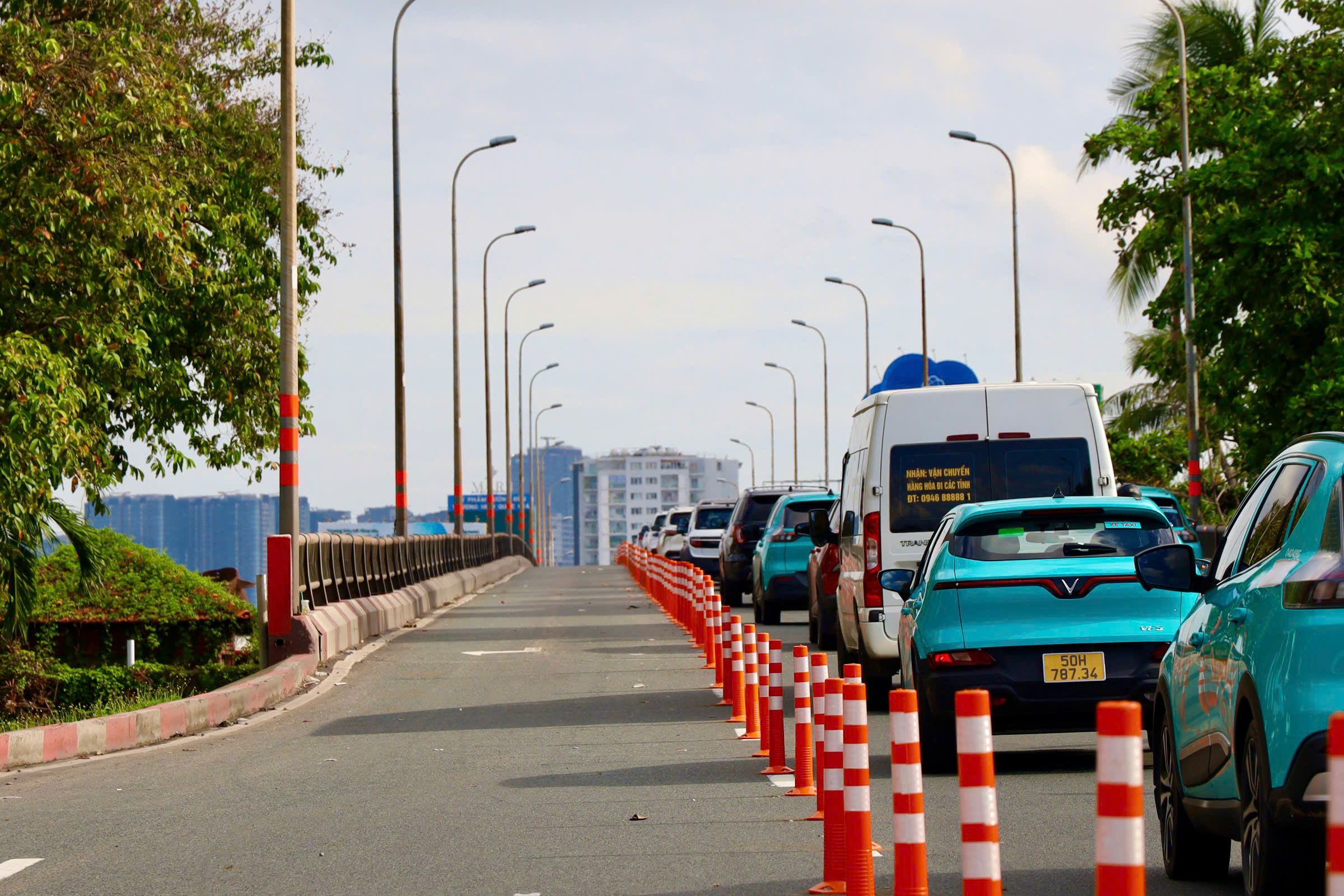 TP HCM: Cầu Bình Triệu 1 cấm ô tô để nâng độ tĩnh không- Ảnh 7.