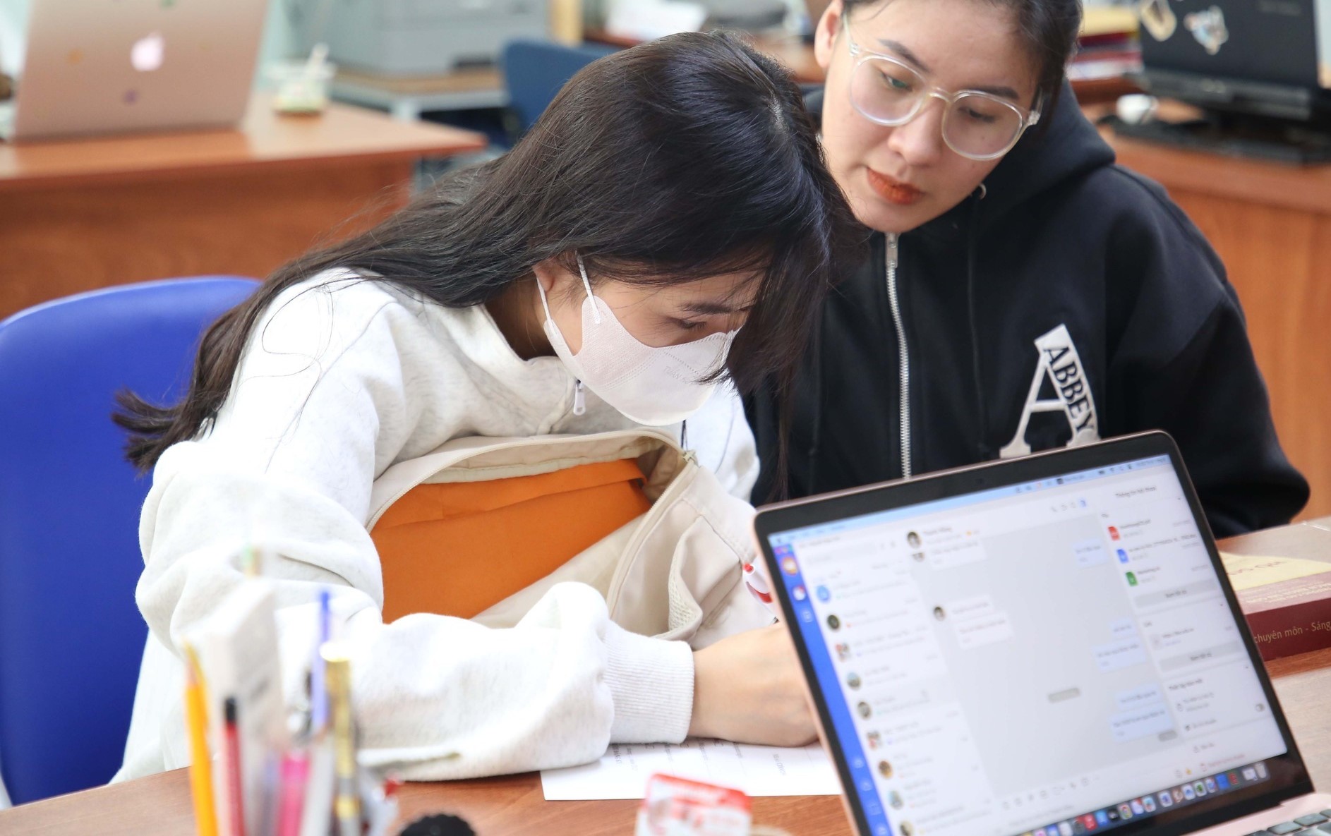 Đ&atilde; tr&uacute;ng tuyển đại học, nhiều th&iacute; sinh bất ngờ chuyển hướng học cao đẳng - Ảnh 3.
