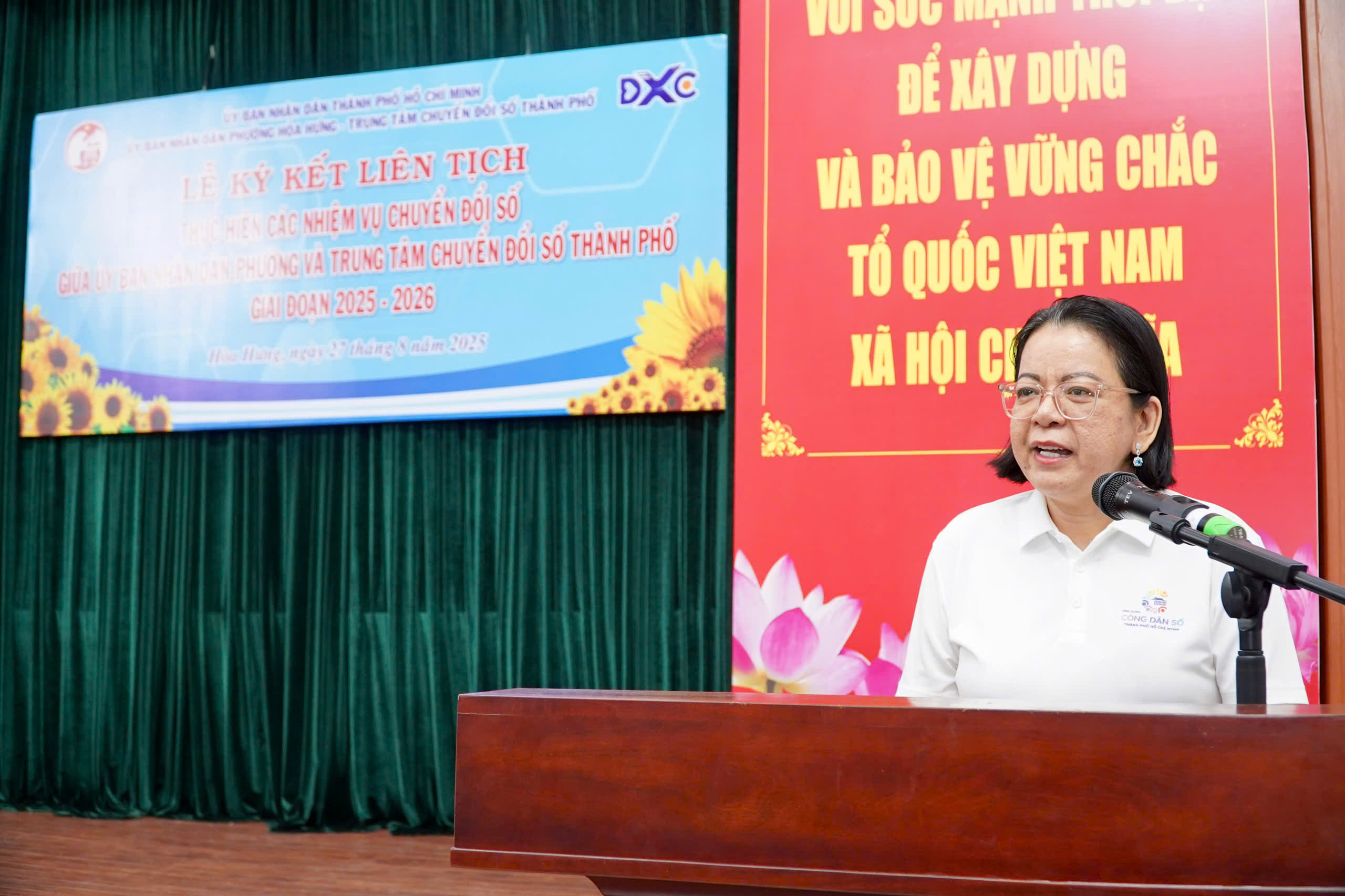 Phường H&ograve;a Hưng "bắt tay" với Trung t&acirc;m Chuyển đổi số TP HCM trong phục vụ người d&acirc;n- Ảnh 3.