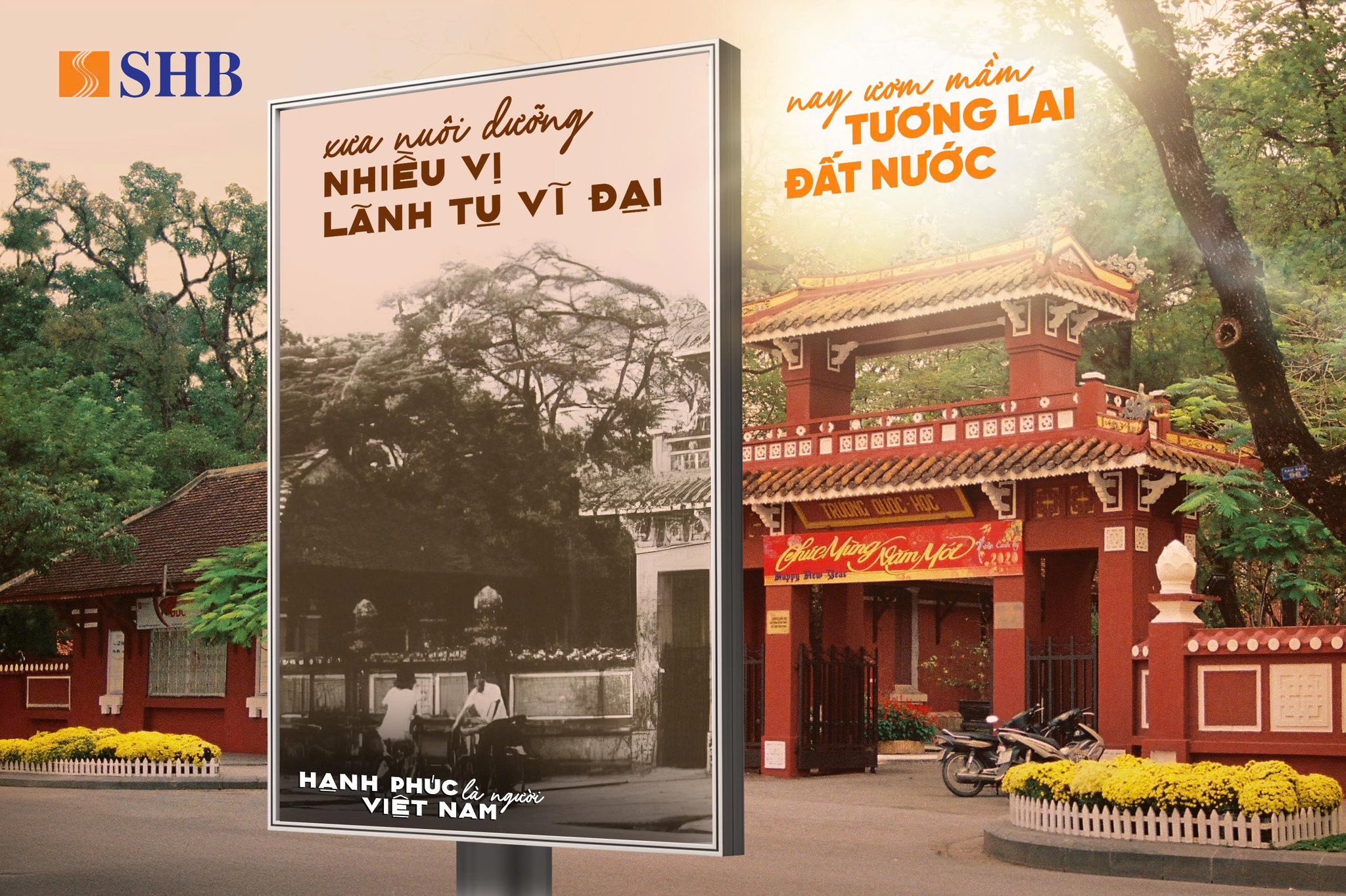 Người trẻ x&uacute;c động trước h&igrave;nh ảnh xưa - nay của những địa danh gắn với Quốc kh&aacute;nh- Ảnh 2.
