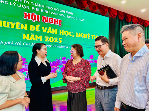 Khích lệ sáng tạo, cống hiến - Ảnh 1.