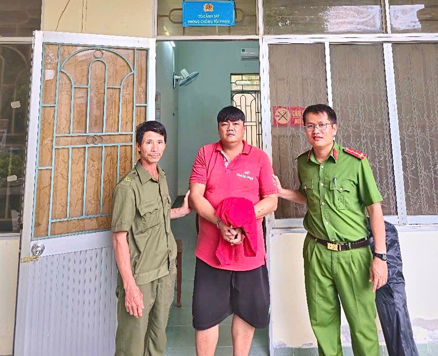 Gia Lai bắt đối tượng g&acirc;y n&aacute;o loạn qu&aacute;n karaoke ở TP HCM- Ảnh 1.