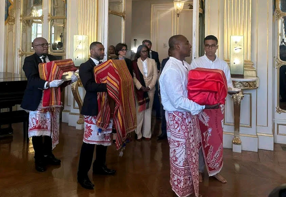 Pháp trao trả cho Madagascar hộp sọ đặc biệt - Ảnh 1.