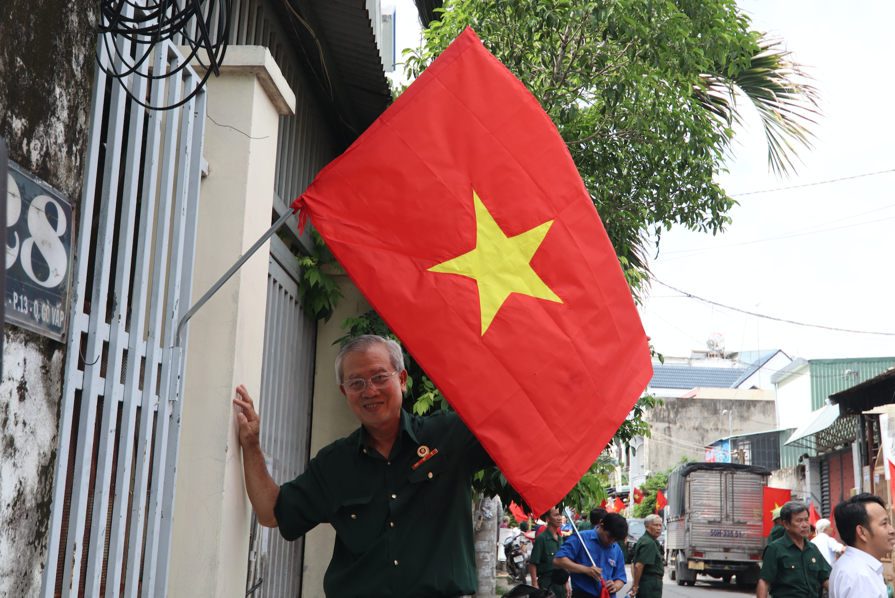 Rực rỡ “Đường cờ Tổ quốc” tại phường An Hội Đông- Ảnh 11.