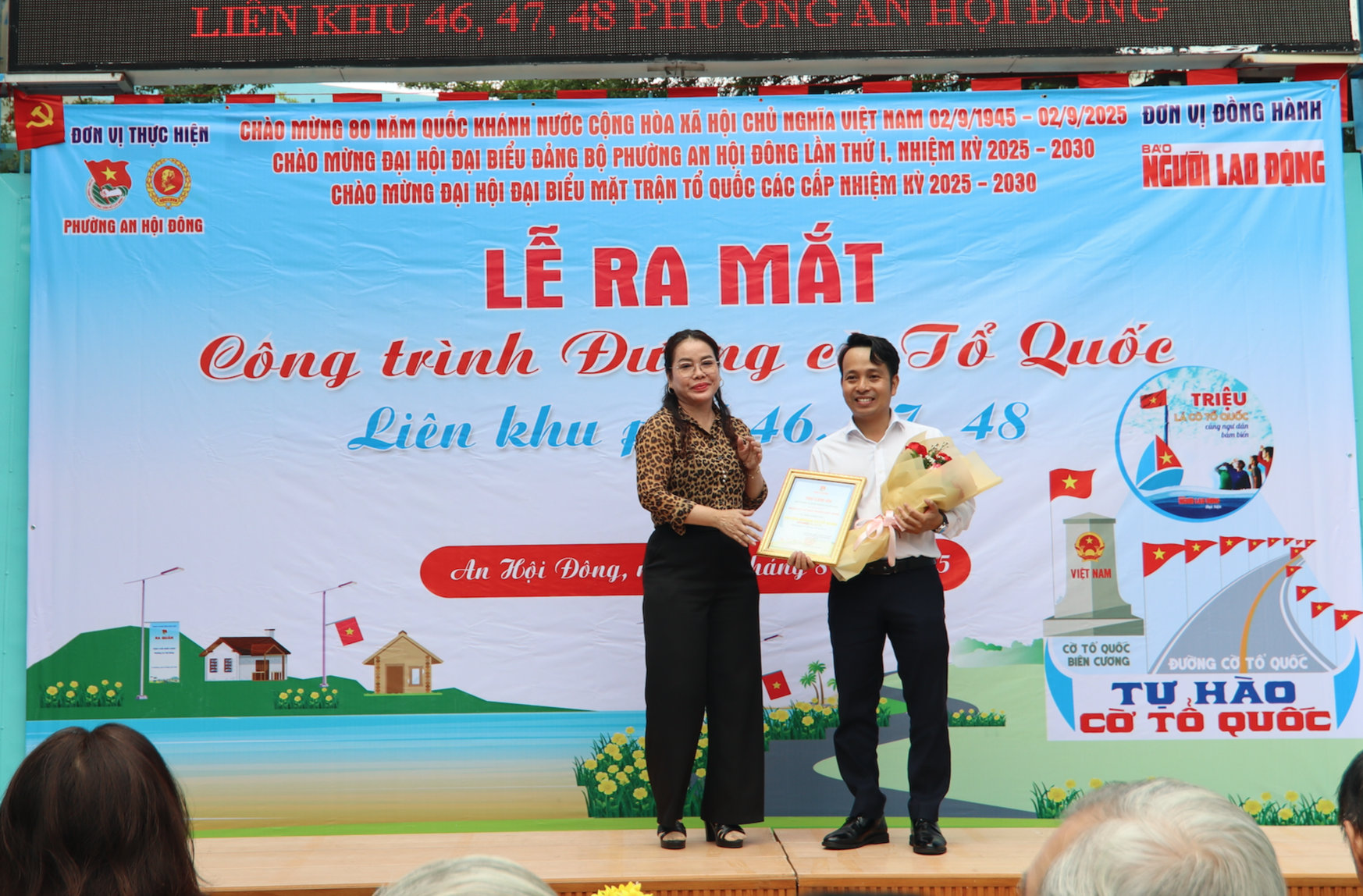 Rực rỡ “Đường cờ Tổ quốc” tại phường An Hội Đông- Ảnh 13.