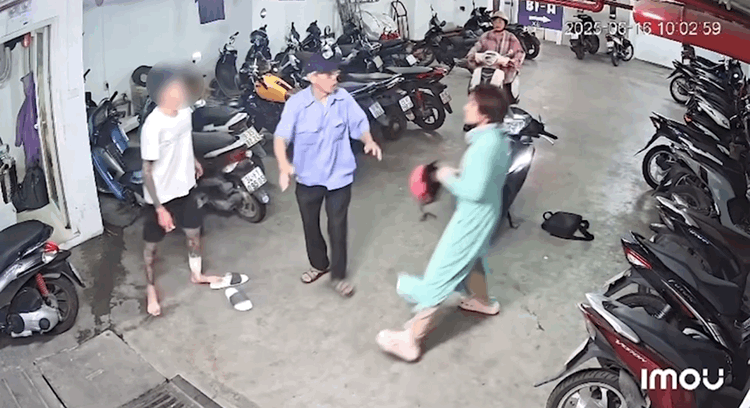 C&ocirc; g&aacute;i MMA hạ gục nam thanh ni&ecirc;n xăm trổ: Cuộc tấn c&ocirc;ng bất ngờ tại hầm gửi xe - Ảnh 1.