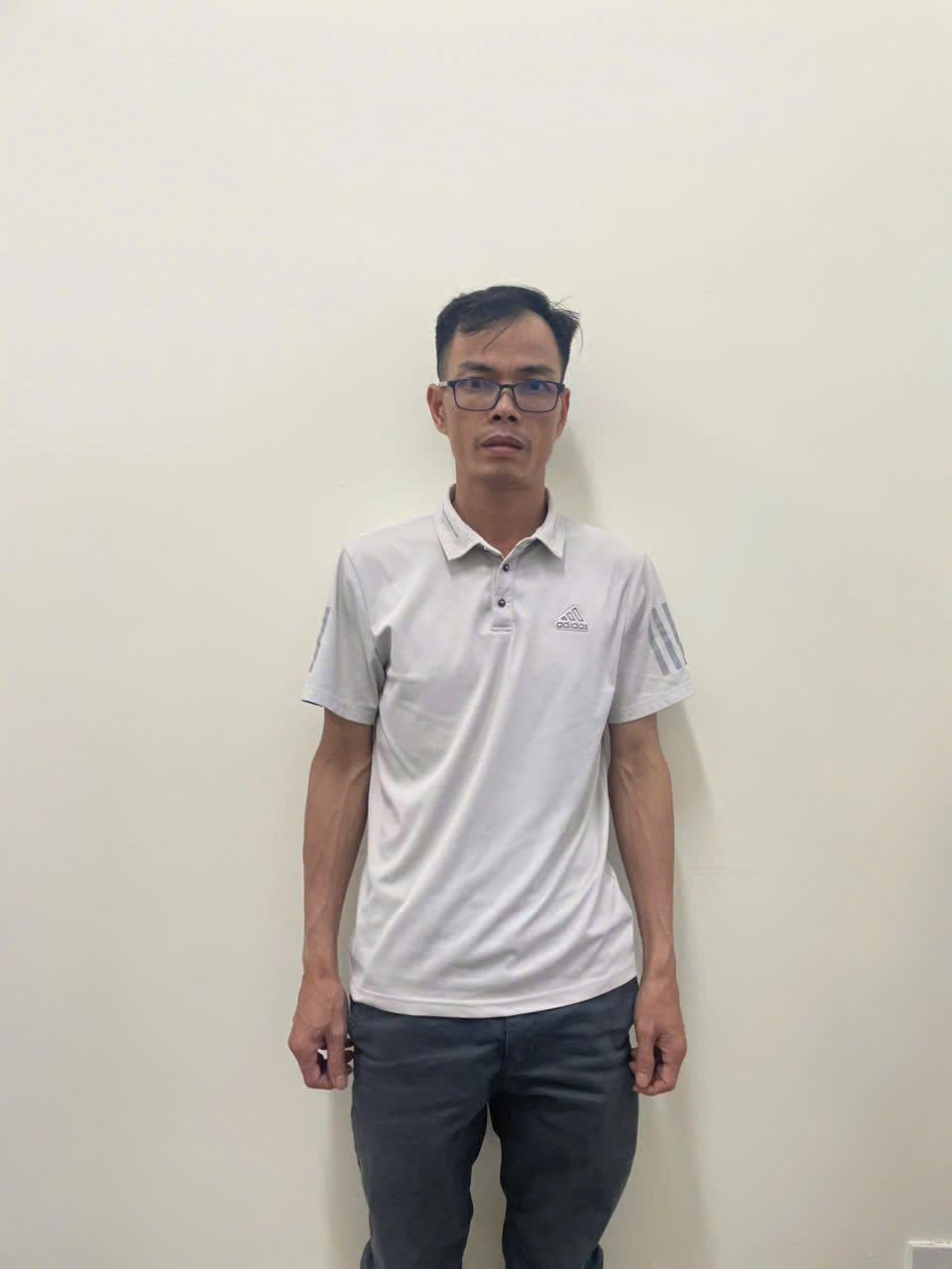 Đối tượng cầm đầu v&agrave; 3 người trong đường d&acirc;y đ&aacute;nh bạc "khủng" ở Đ&agrave; Nẵng đầu th&uacute;- Ảnh 4.