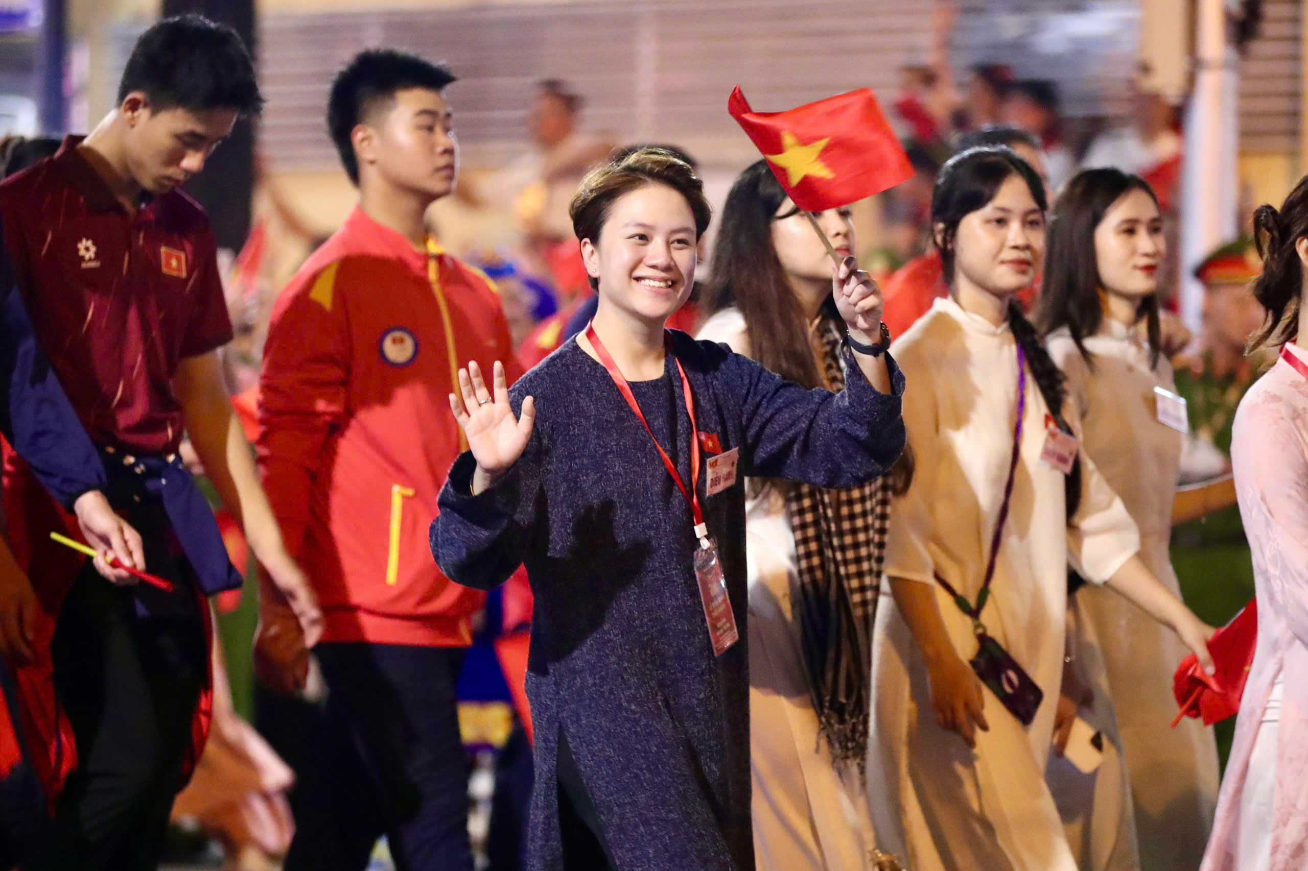 Đen V&acirc;u, Ho&agrave;ng Th&ugrave;y Linh c&ugrave;ng loạt nghệ sĩ nổi tiếng xuất hiện tại sơ duyệt diễu binh, diễu h&agrave;nh- Ảnh 4.