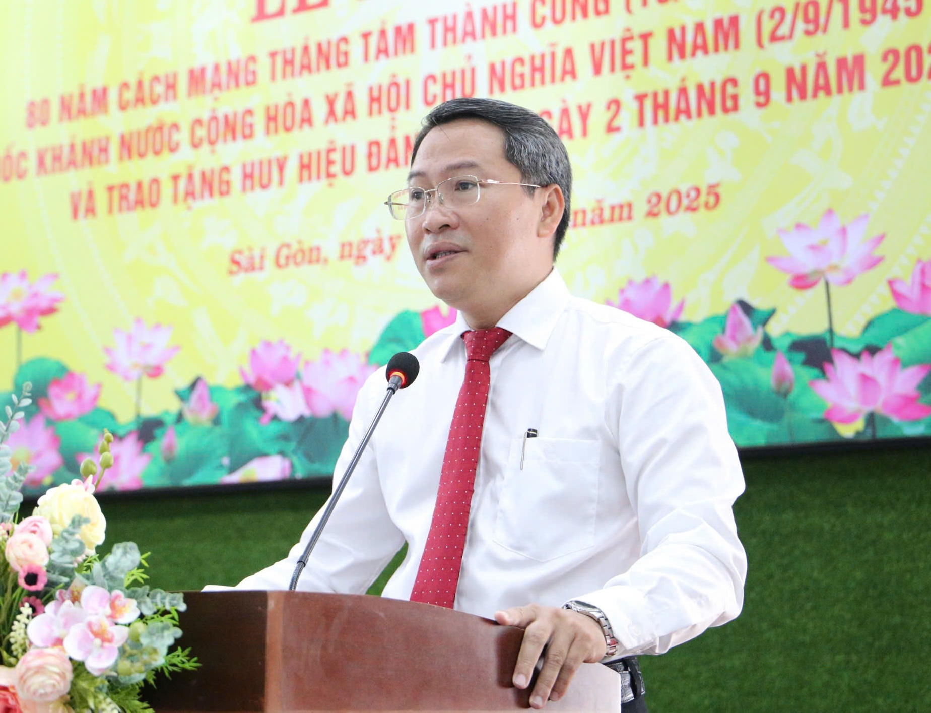 TP HCM: Phường S&agrave;i G&ograve;n kỷ niệm 80 năm C&aacute;ch mạng Th&aacute;ng T&aacute;m, Quốc kh&aacute;nh 2-9 - Ảnh 1.