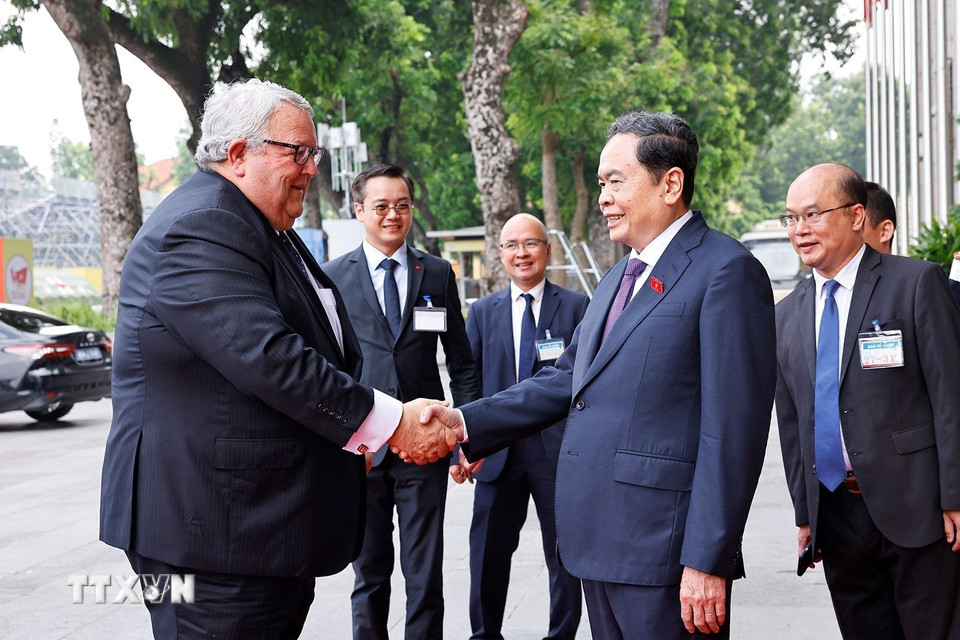 Chủ tịch Quốc hội Trần Thanh Mẫn hội đ&agrave;m với Chủ tịch Quốc hội New Zealand Gerry Brownlee - Ảnh 1.