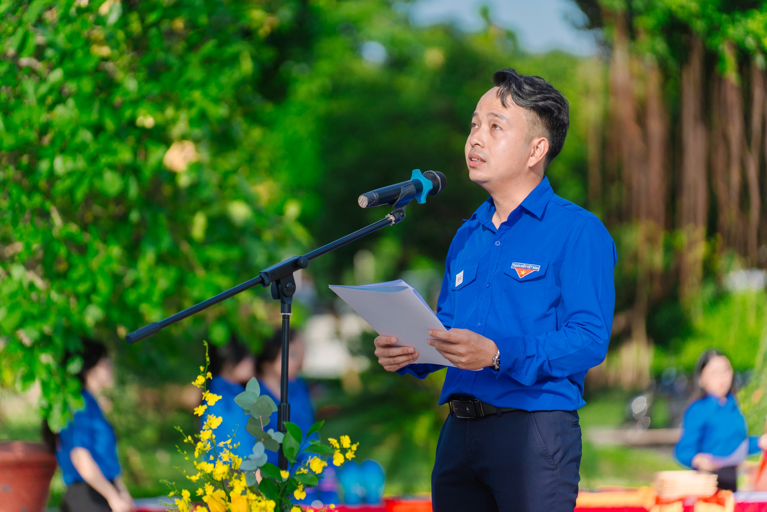 Tuy&ecirc;n dương 55 "C&aacute;n bộ, c&ocirc;ng chức, vi&ecirc;n chức trẻ, giỏi, th&acirc;n thiện" v&agrave; 13 "Người thợ trẻ giỏi"- Ảnh 2.