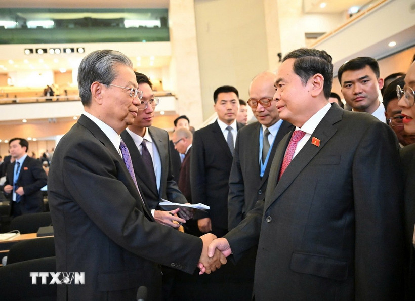 Ủy viên trưởng Nhân đại toàn quốc Trung Quốc Triệu Lạc Tế thăm Việt Nam- Ảnh 1.