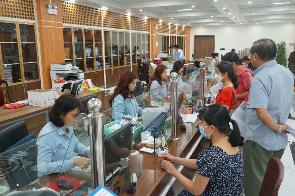 Trả gi&aacute; đắt v&igrave; gian lận bảo hiểm - Ảnh 1.