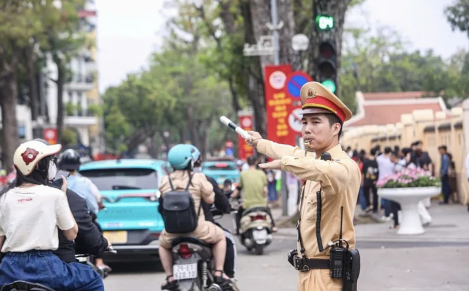 Hạn chế giao th&ocirc;ng H&agrave; Nội phục vụ Lễ kỷ niệm A80 an to&agrave;n v&agrave; hiệu quả - Ảnh 1.